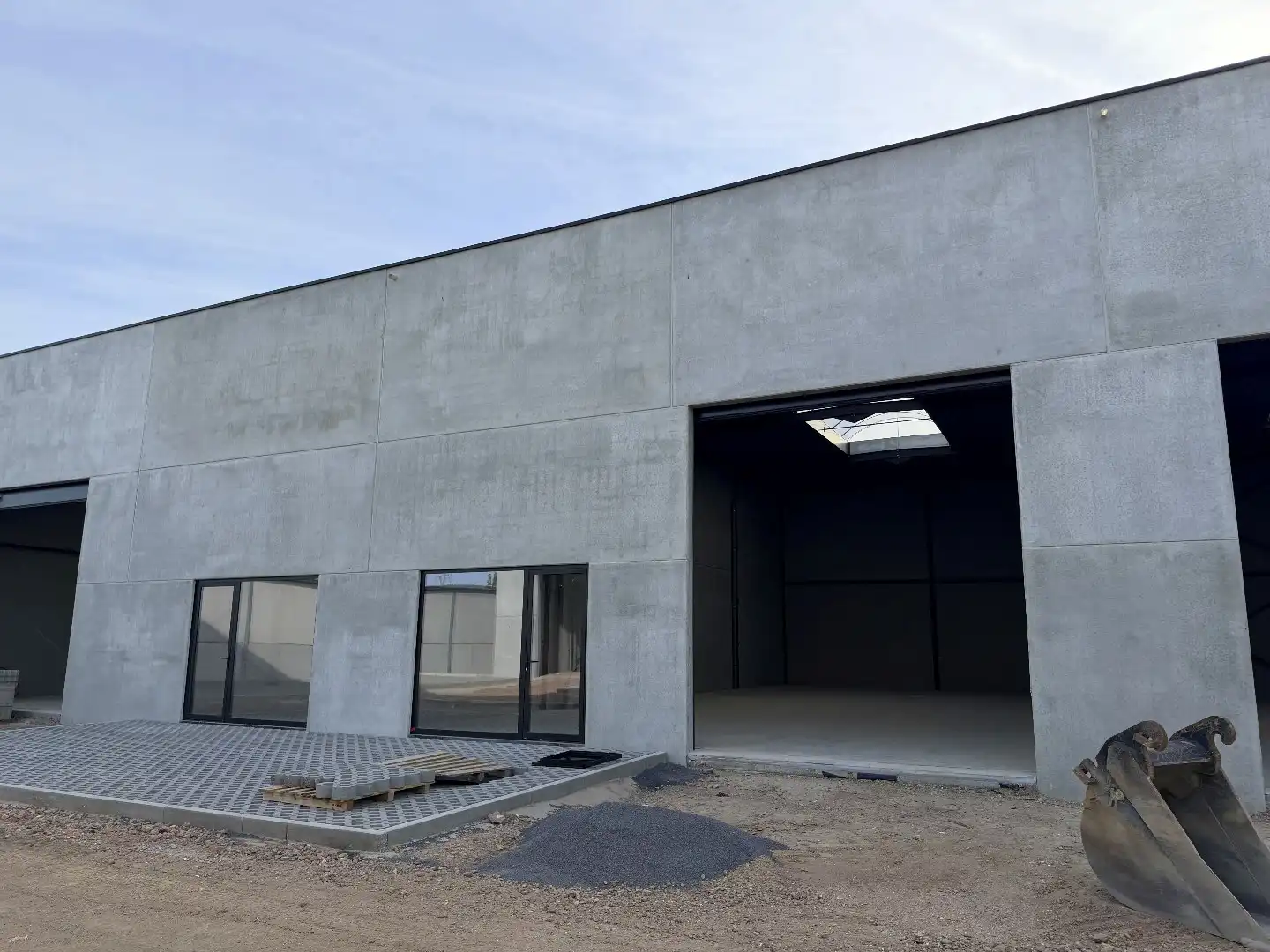Nieuwbouw KMO-Unit in Waregem/Sint-Eloois-Vijve incl. 2 standplaatsen (Unit 6) foto 5