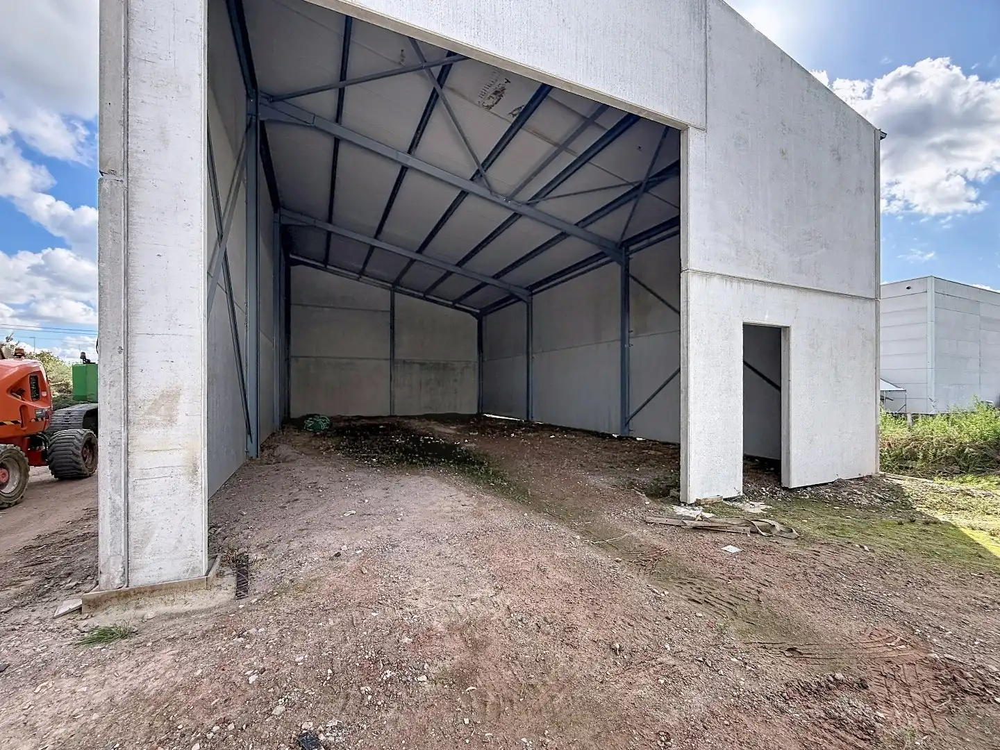 Loods B te huur – 180 m² KMO-zone Ardopoort te Roeselare foto 5