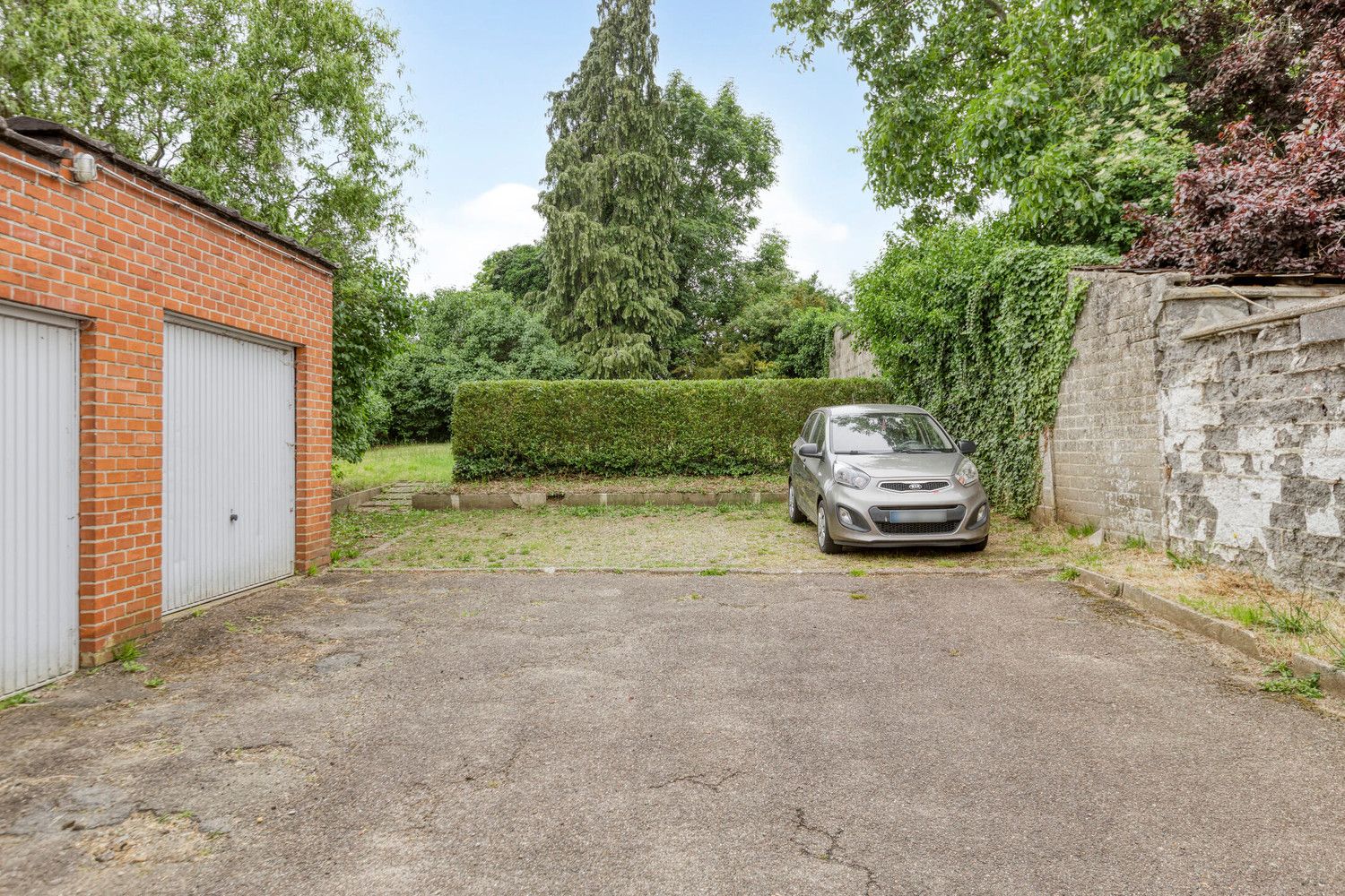 APPARTEMENT MET 3 SLAAPKAMERS, GARAGE EN GROENE RUST NABIJ HET CENTRUM VAN DIEST! foto 2