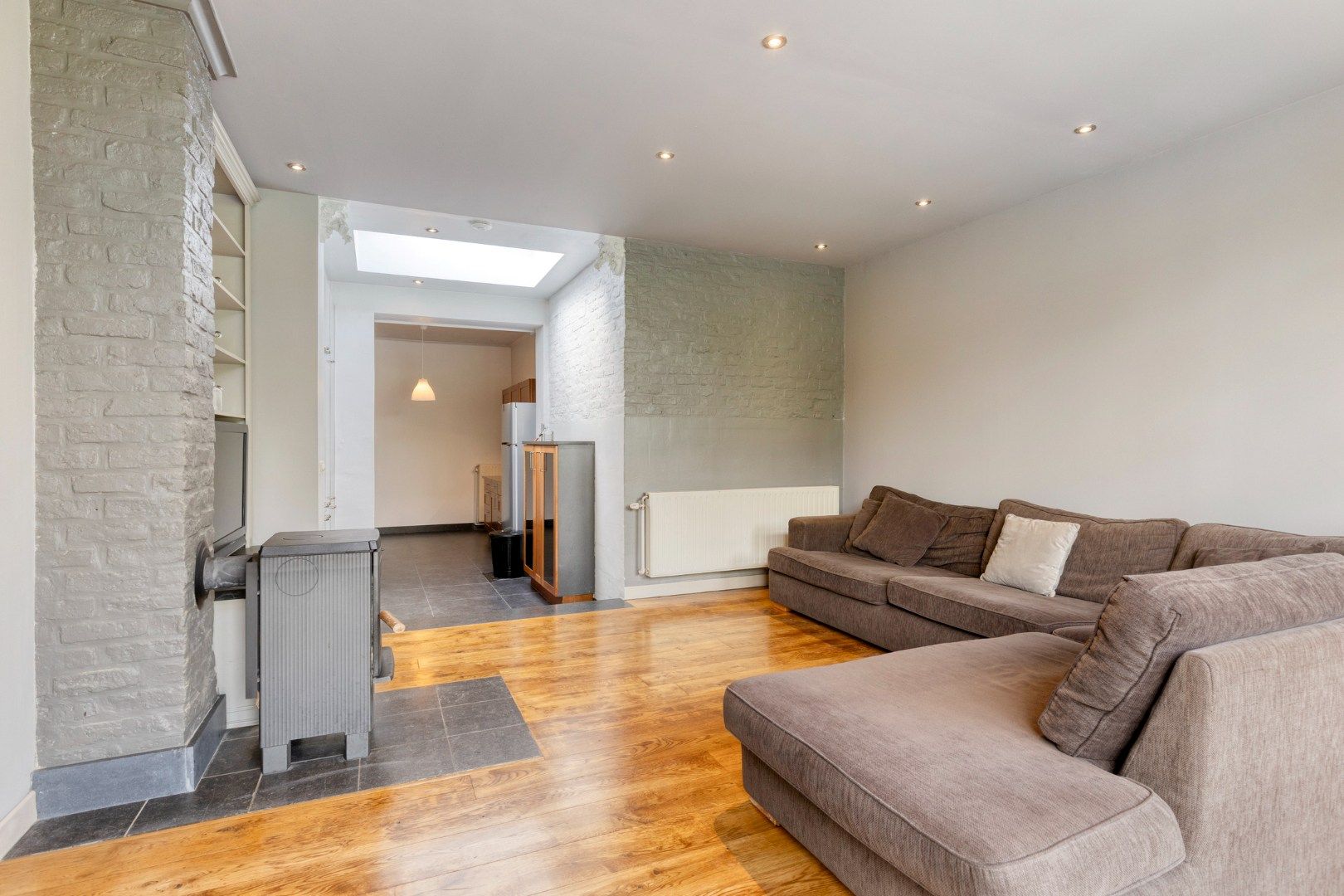 Goed gelegen woning met 3 slaapkamers en 2 badkamers in een rustige straat- bewoonbare oppervlakte 151 m² foto 8