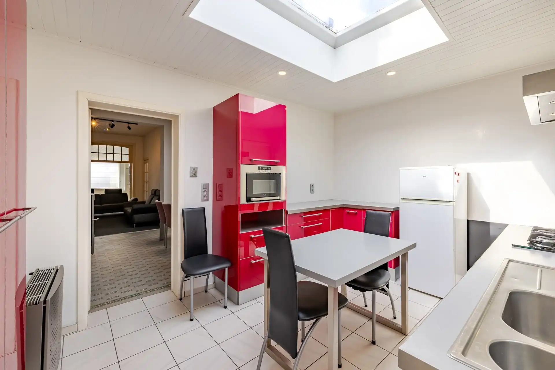 Ruime en veelzijdige stadswoning met tuin foto 10