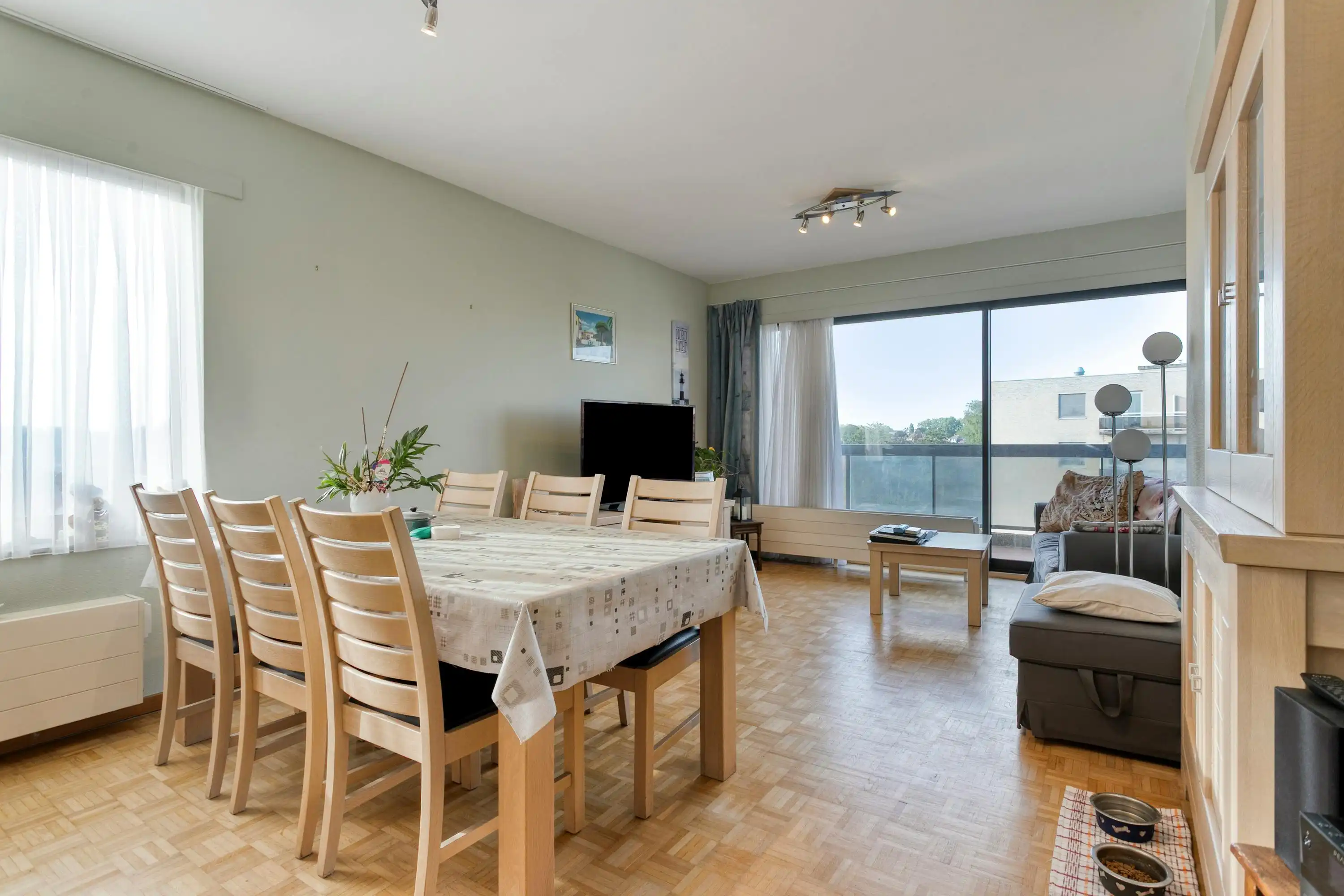 Appartement met 2 slaapkamers in Assebroek vlakbij Brugge foto 2