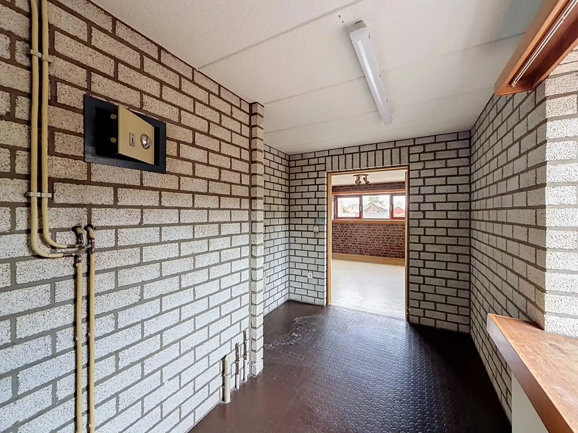Verrassend ruime woning met 4 slaapkamers en mogelijke praktijkruimte foto 23