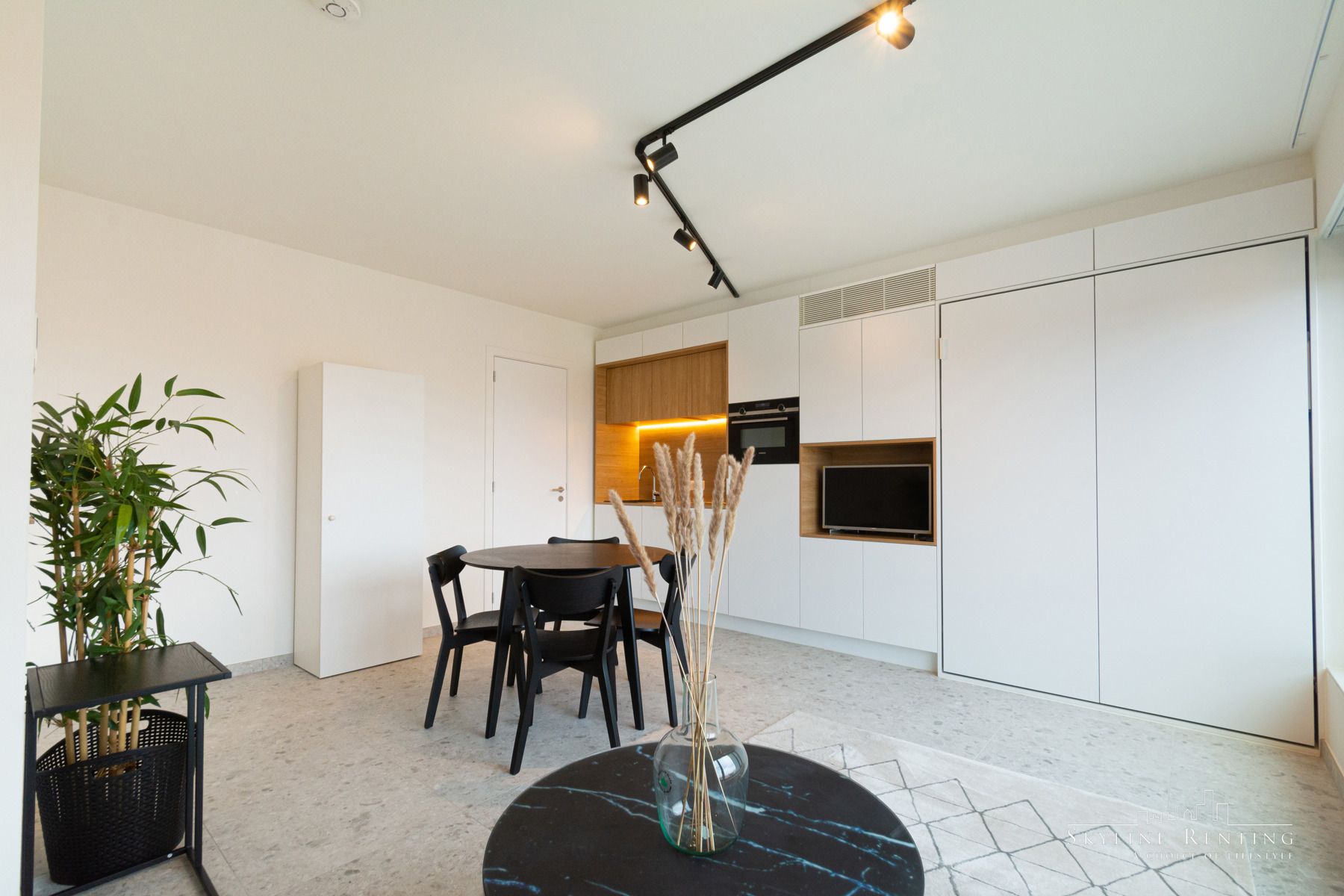 Prachtig Gemeubelde studio 1 Kamer (Jubelpark) foto 7