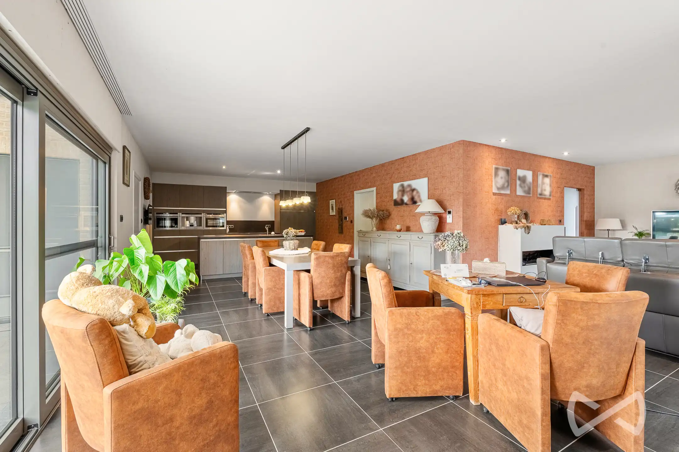 TE KOOP | Ruime instapklare woning op 20 are in Paal foto 6