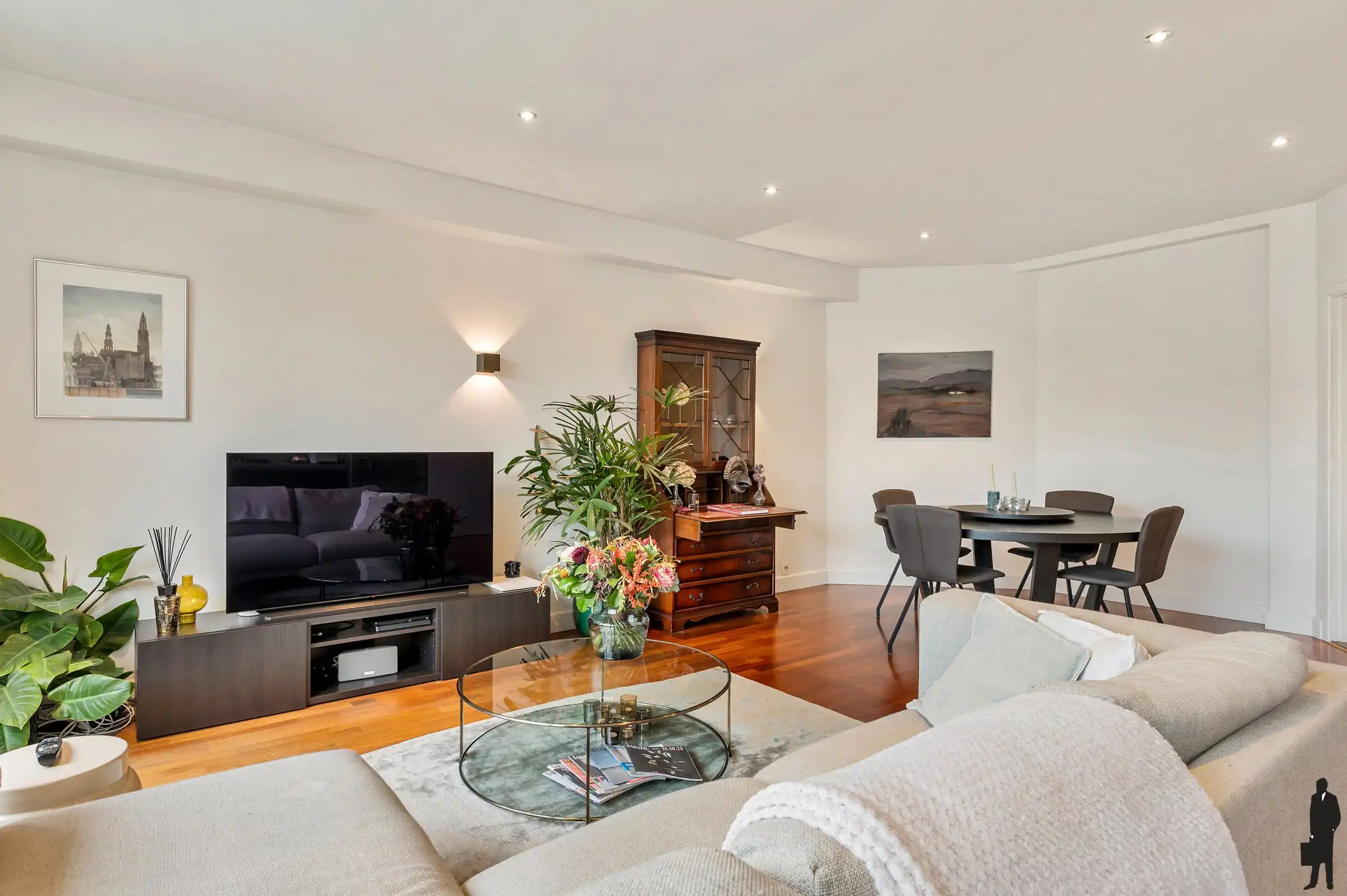 Zeer lichtrijk tweeslaapkamerappartement op ’t Zuid foto 4