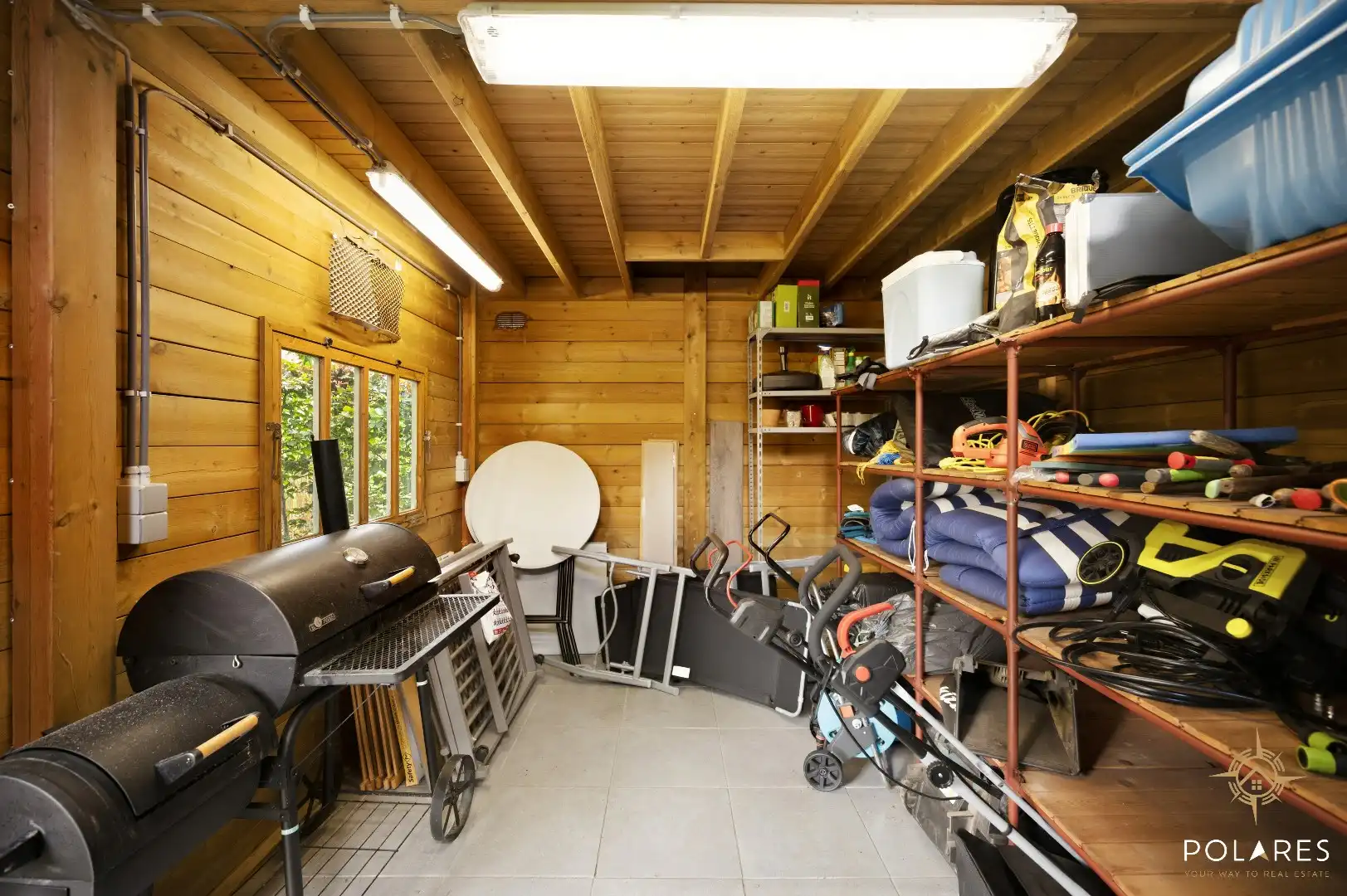 Instapklare open bebouwing met zonnige tuin op toplocatie foto 19