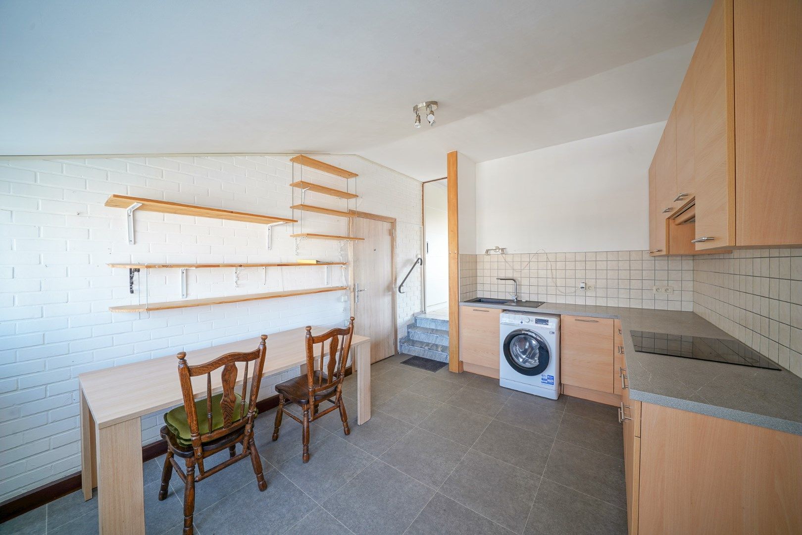 Instapklaar appartement te Bredene foto 9