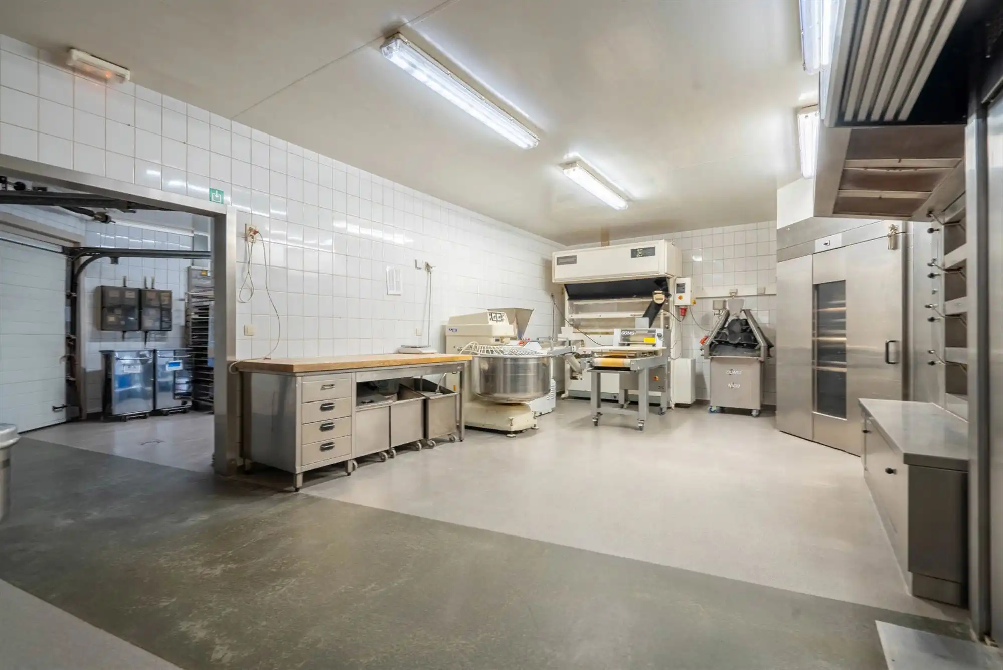 Handelshuis te koop in Grootlo! foto 11