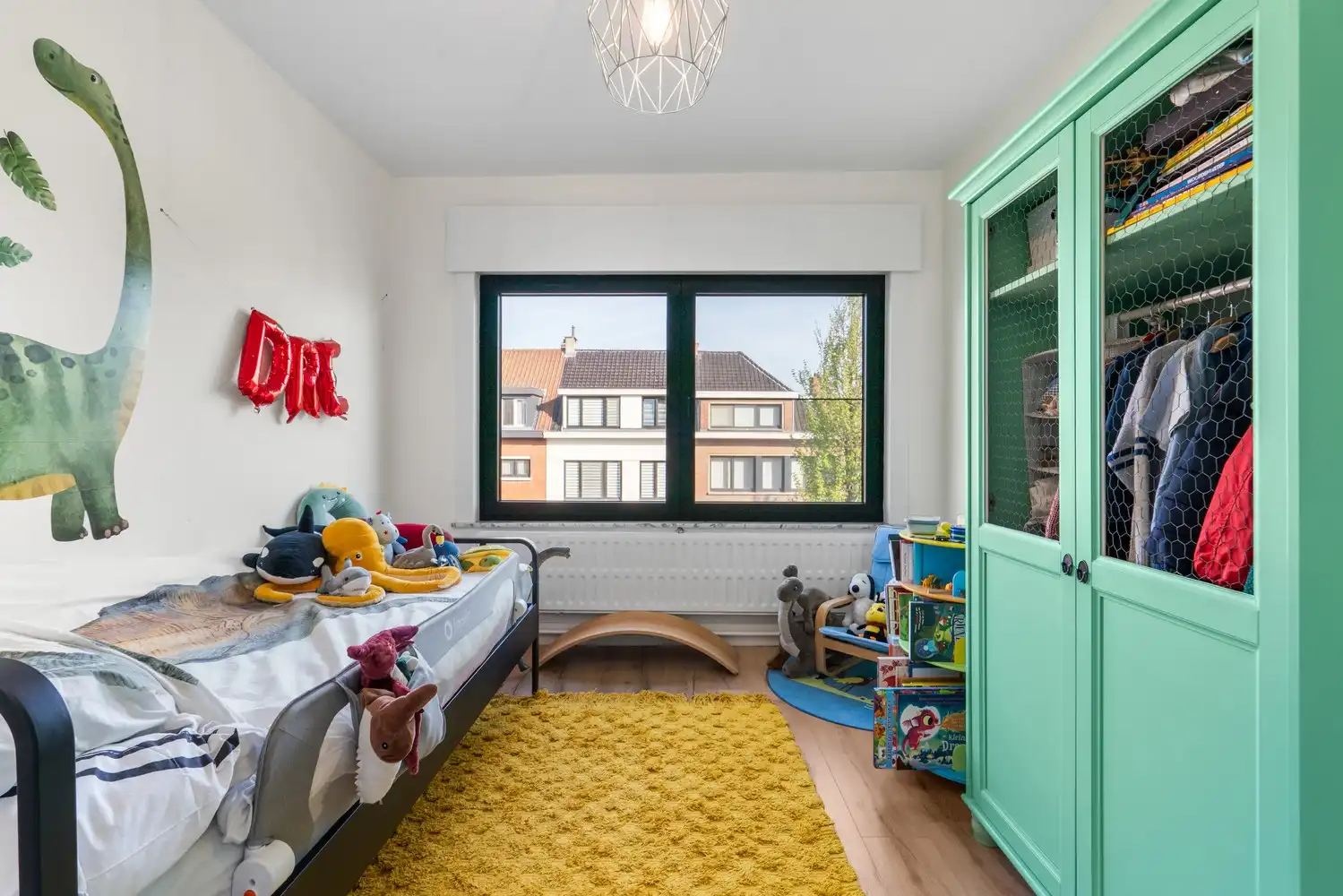 Prachtig gerenoveerde woning met tuin, zonnepanelen en garage in Sint‑Pieters‑Leeuw foto 16