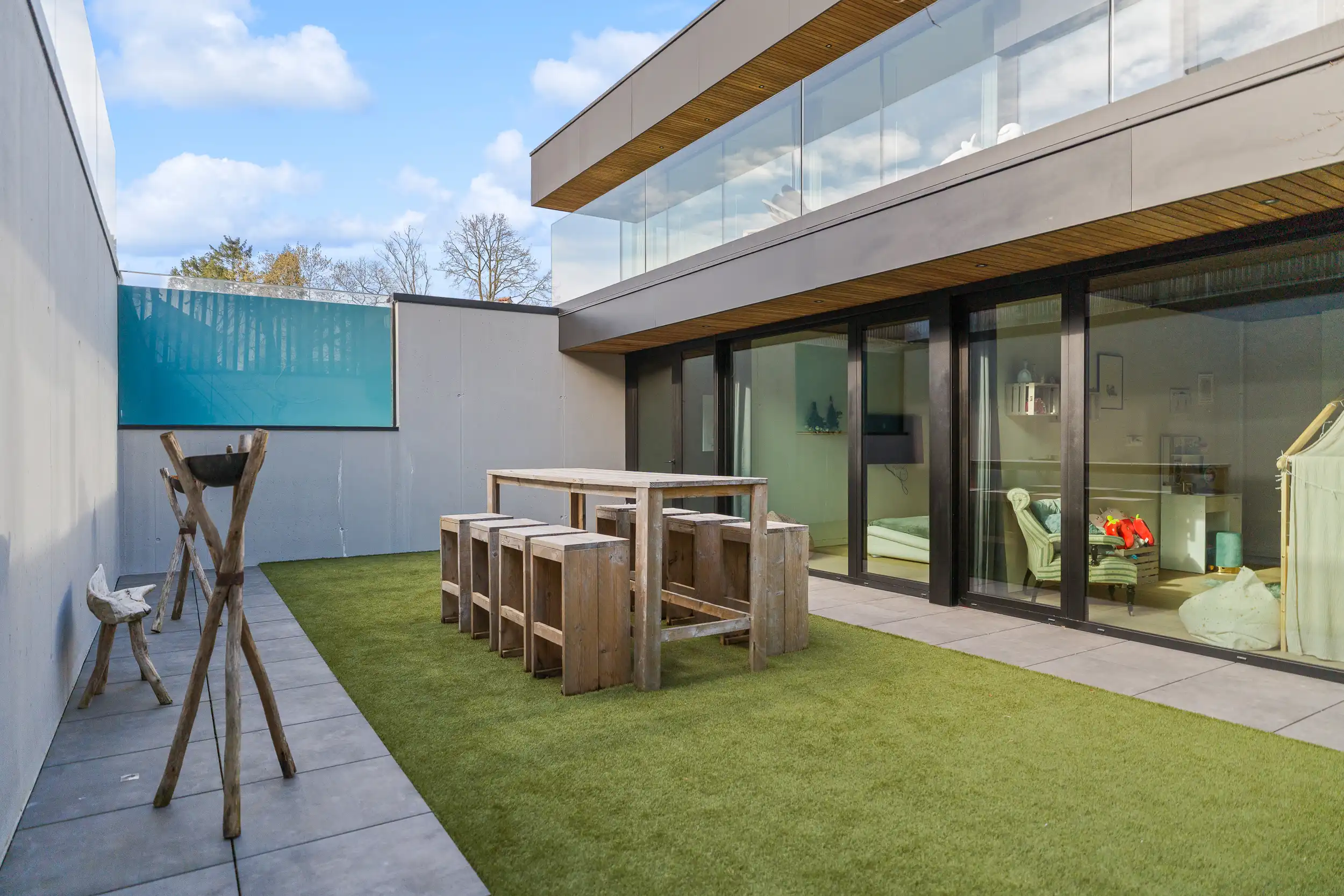 Designvilla in residentiële, doodlopende, woonwijk foto 25