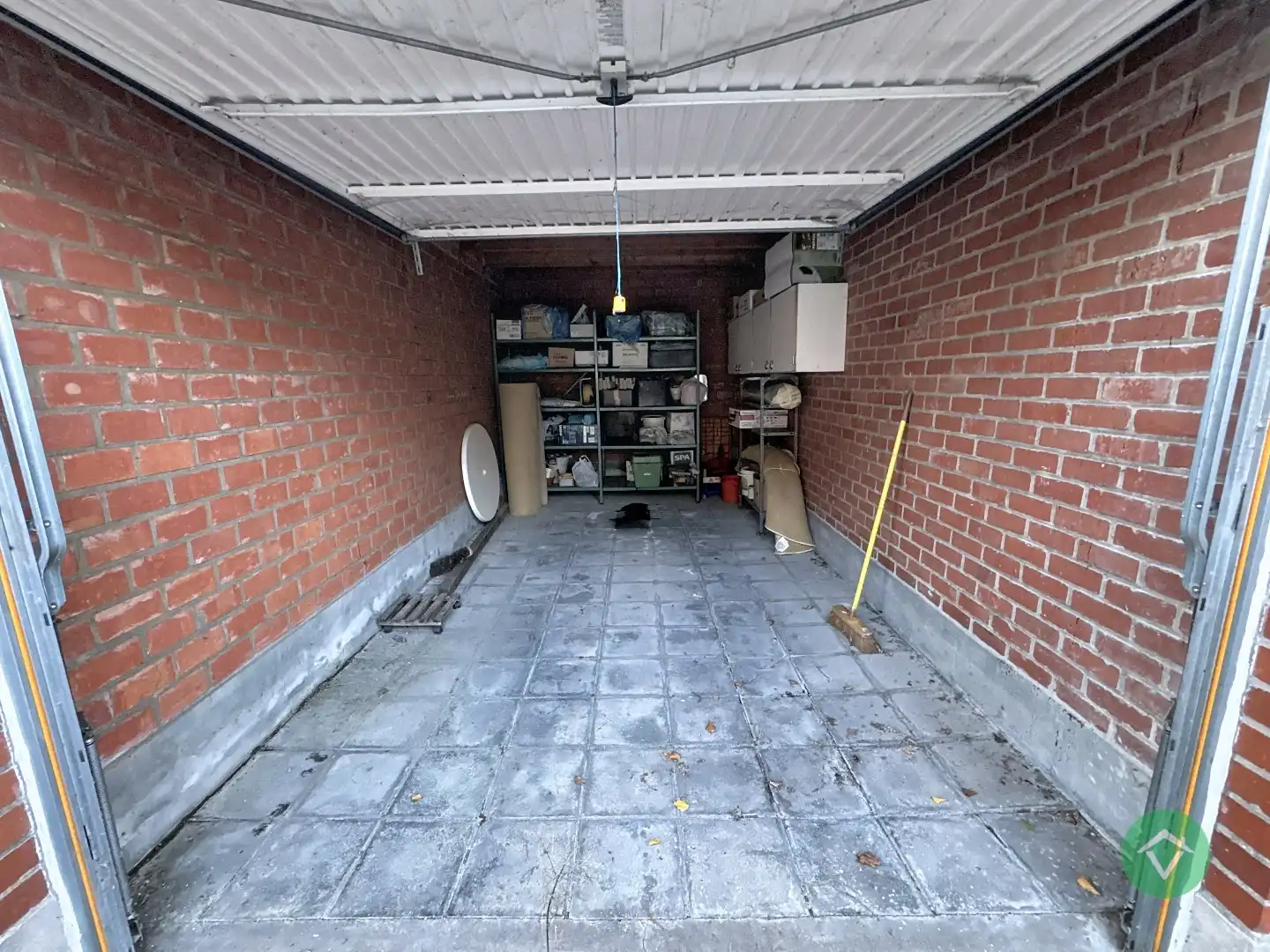 Gelijkvloers appartement met autostandplaats en garage te Roeselare  foto 25