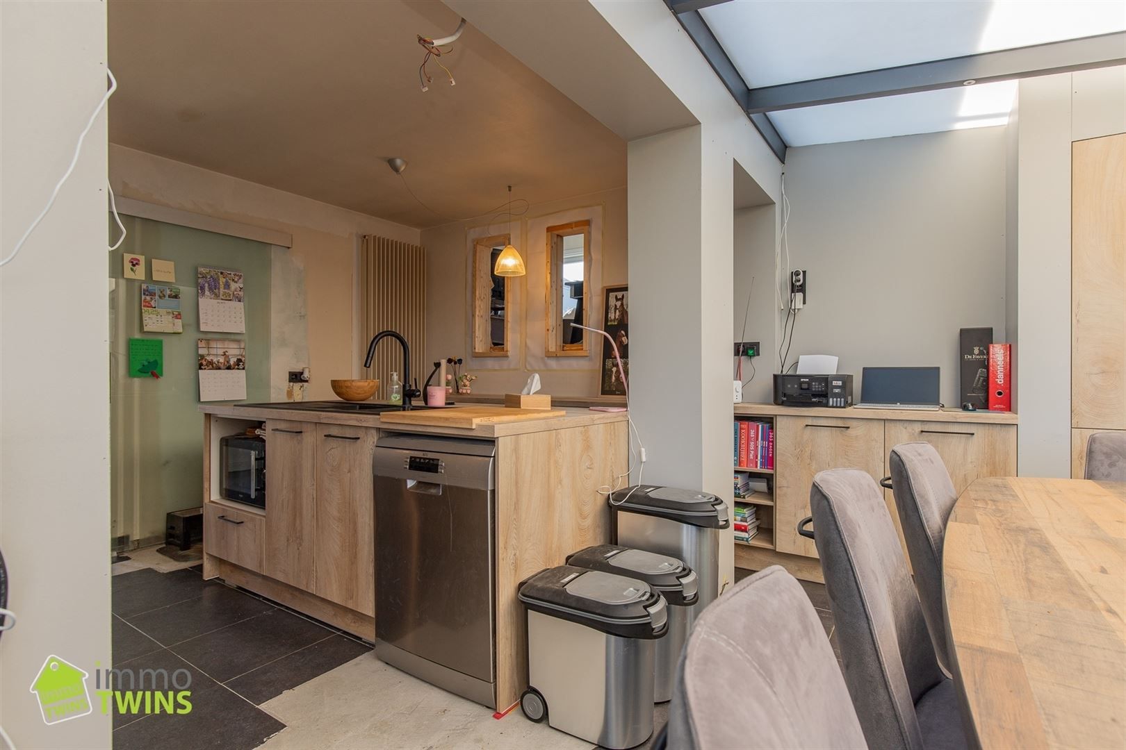 Instapklare, vrijstaande woning met prachtige tuin te Zele foto 6