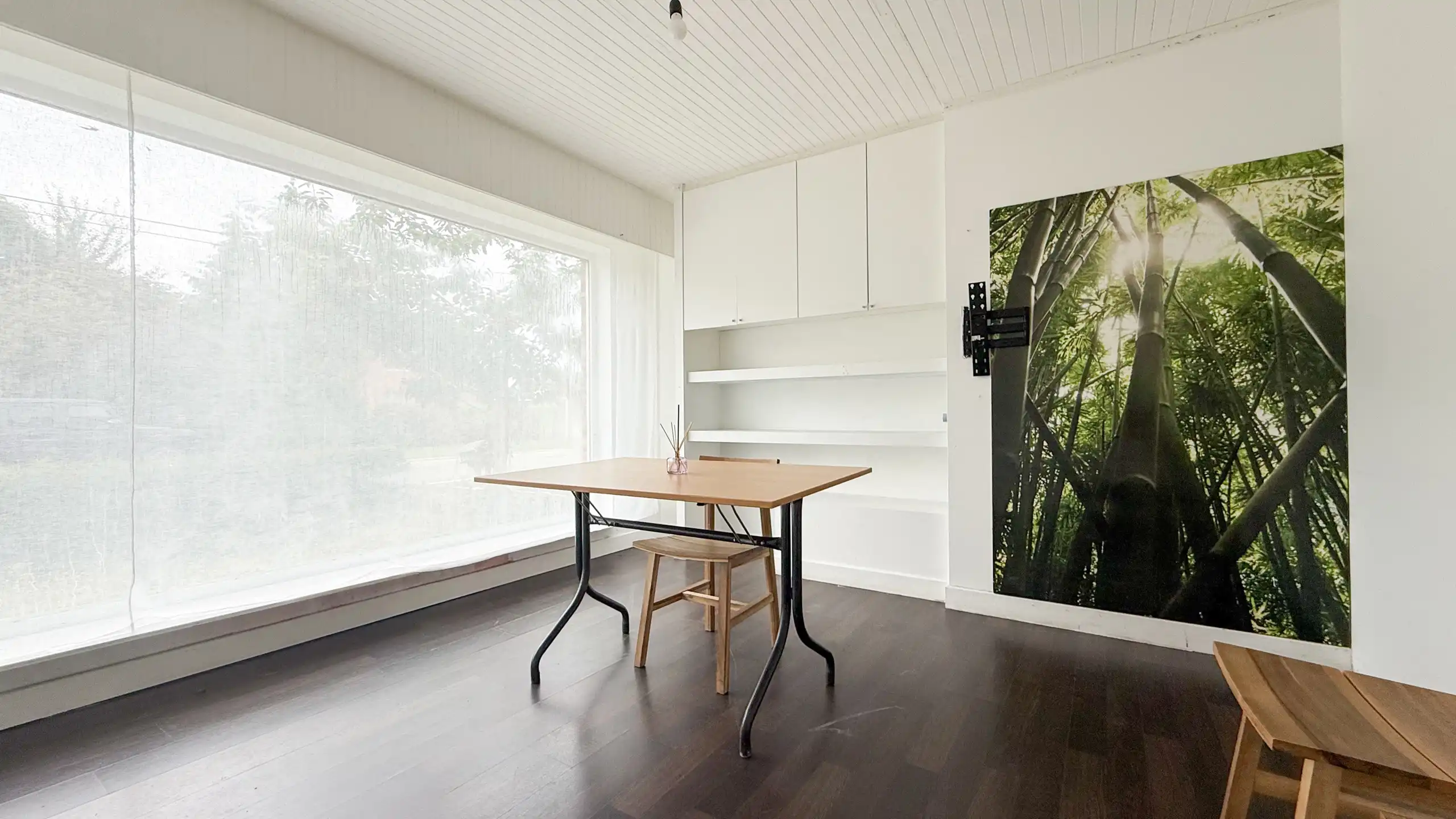 Deels gerenoveerde woning met ruime leefruimte en 3 slpkms! foto 13