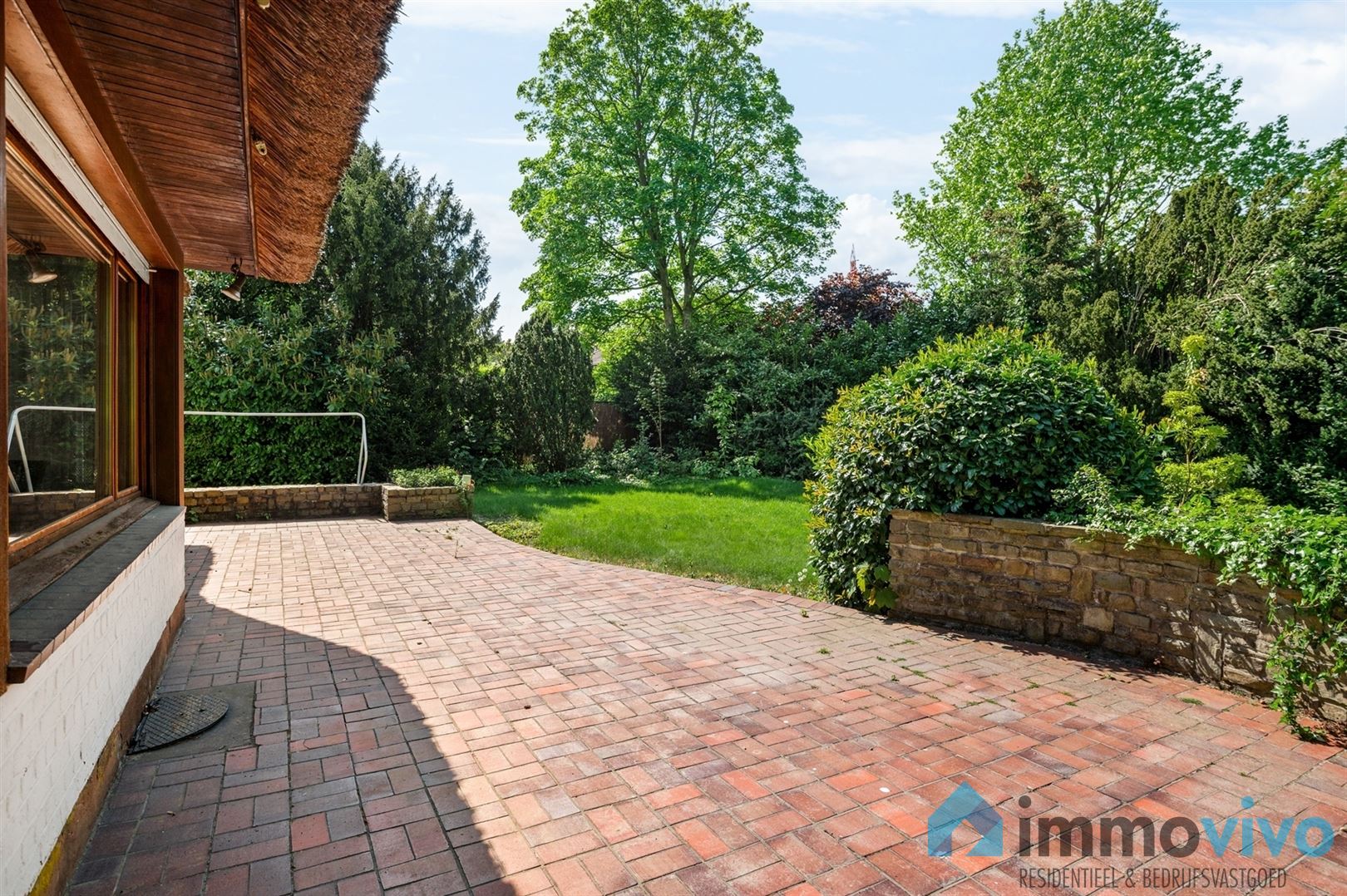 Karaktervolle rietgedekte villa op 1.120 m² met 5 slaapkamers en badkamers (475 m² bewoonbaar!) foto 5