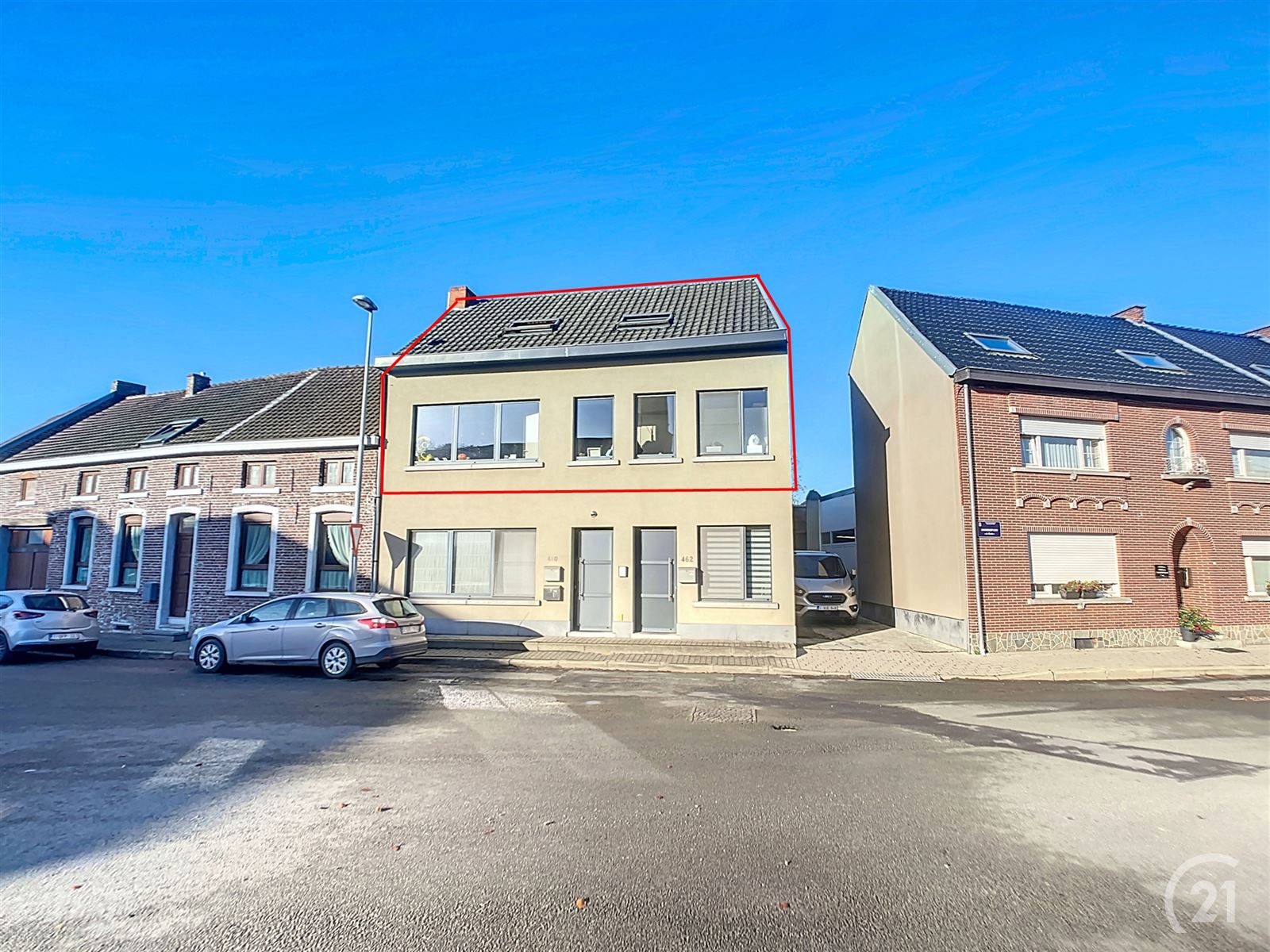 Duplex appartement met 3 slaapkamers en terras foto {{pictureIndex}}