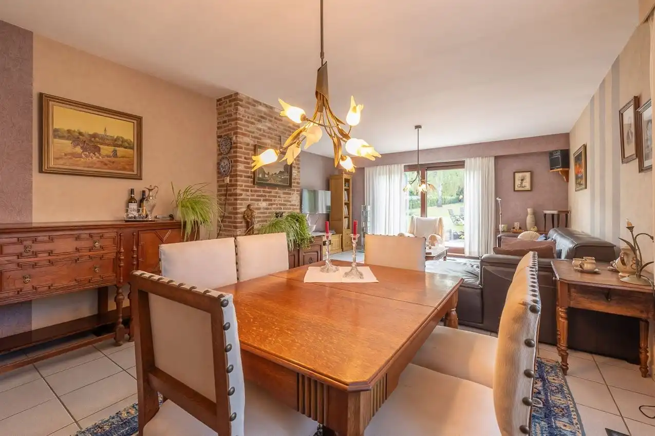 Landelijke woning met 5 slpks op ruim perceel van 35a 72ca in Testelt foto 8