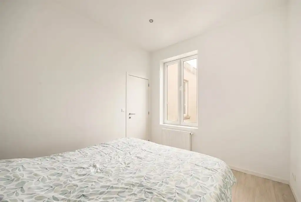 Lichtrijk appartement op het bovenste verdiep foto 7