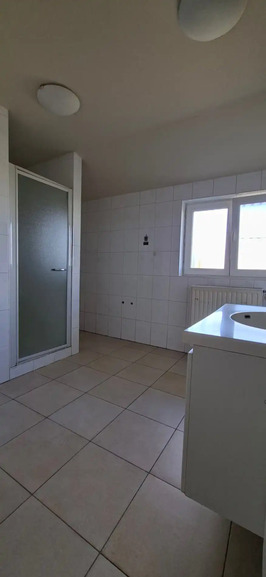 Ruime, landelijk gelegen woning met 3 slaapkamers en tal van mogelijkheden! foto 11