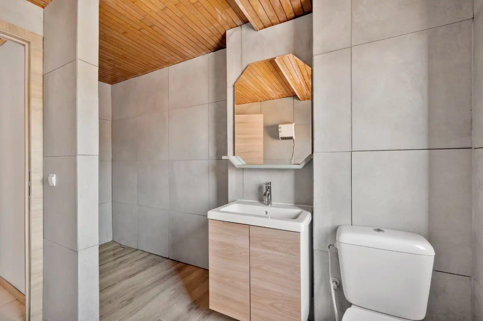 Ruime woning met 4 slaapkamers op 560 m² te Wervik foto 9