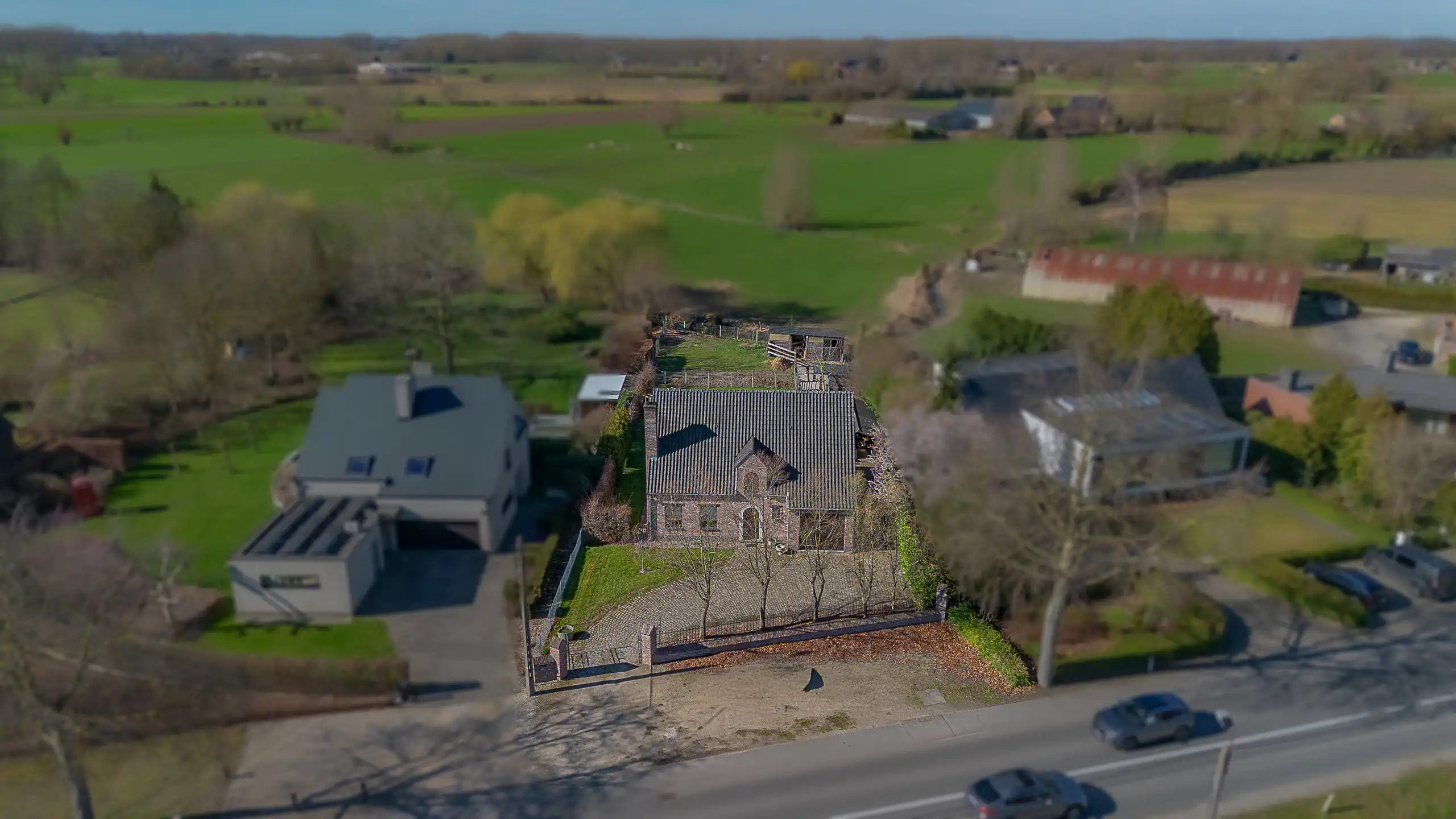 GIJZEGEM – Verzorgde 4-gevelwoning met zicht op de velden foto 4