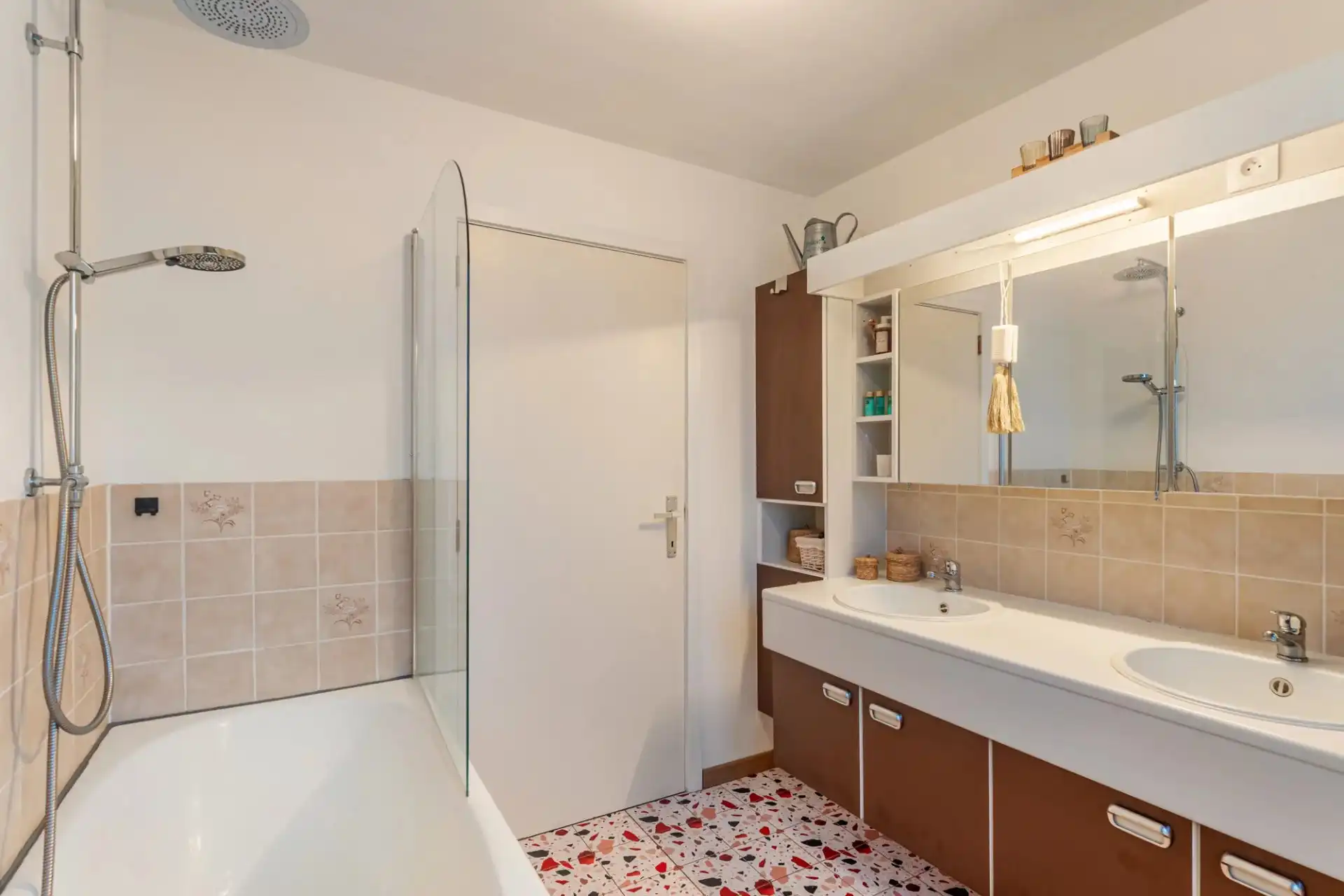 Instapklare woning met veel licht en uitbreidingsmogelijkheden te Heusden-Zolder foto 11