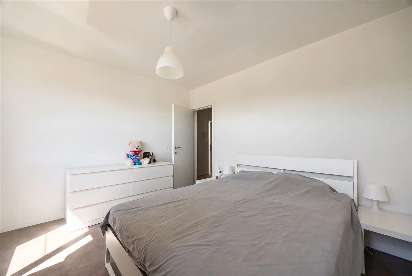 Modern appartement met balkon foto 9
