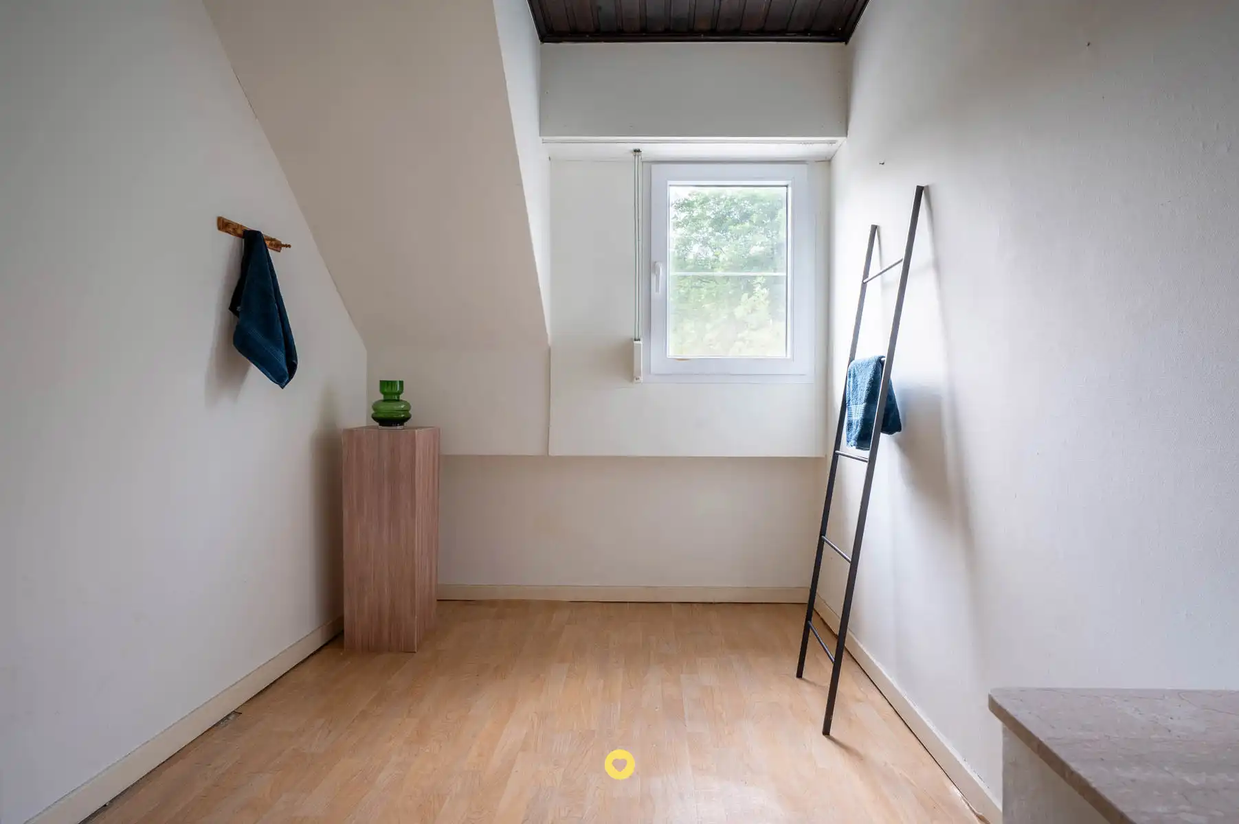 Te renoveren bel-etage met 4 slk's in de gegeerde Lindenboswijk foto 14