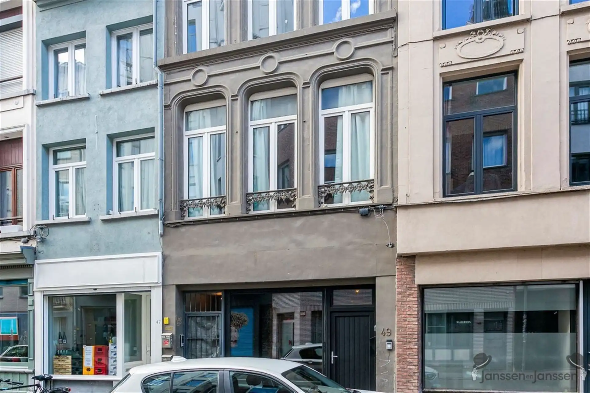 Instapklaar modern appartement in hartje Antwerpen foto 33