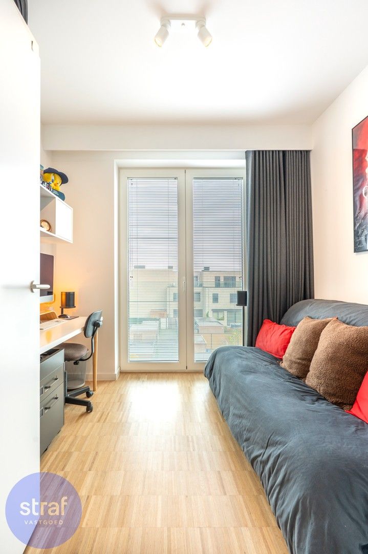 Modern appartement met terras en Galgenweel view foto 16