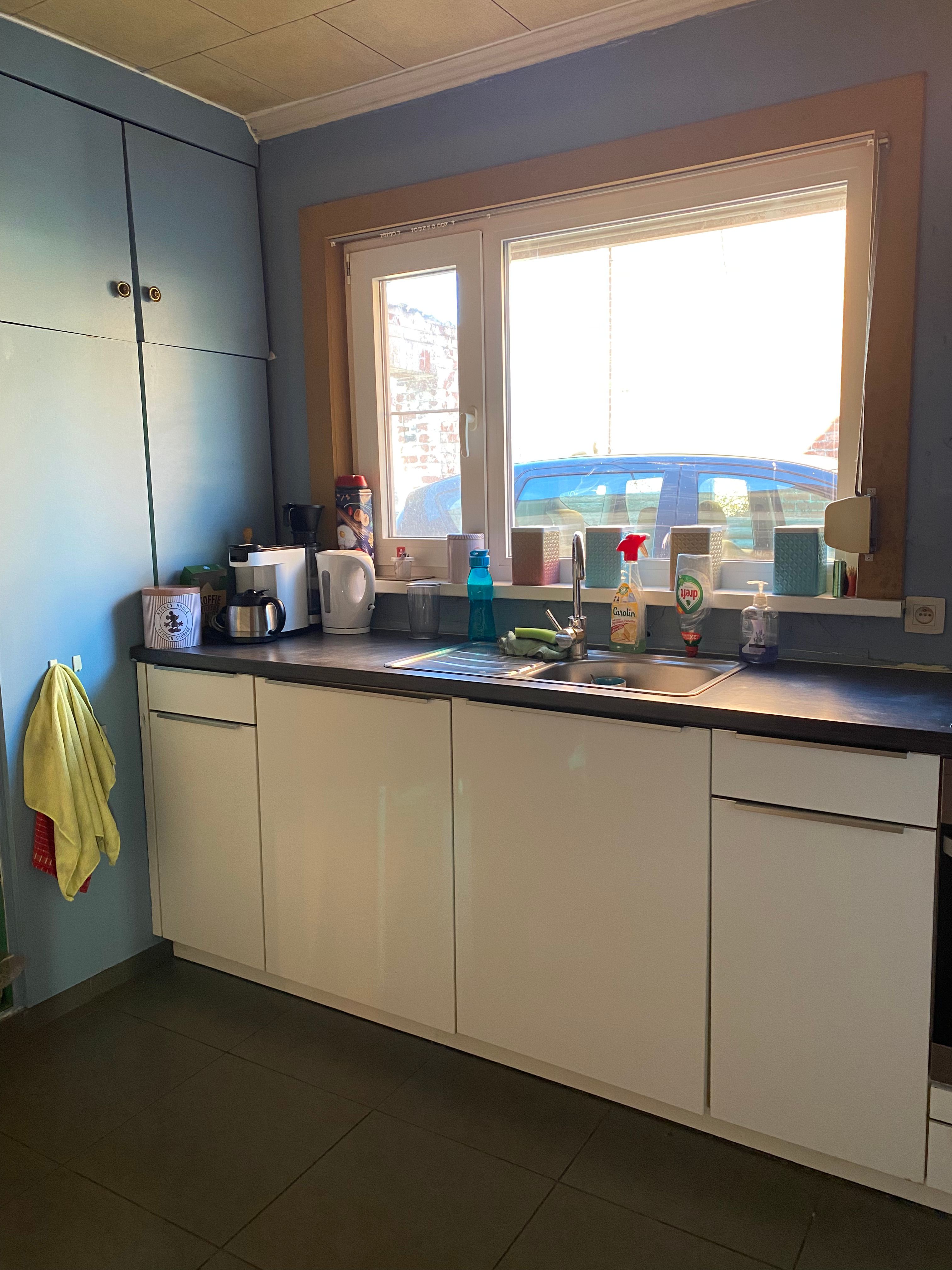 Woning met karakter te koop op een uitgestrekt perceel van 3.264m² foto 9