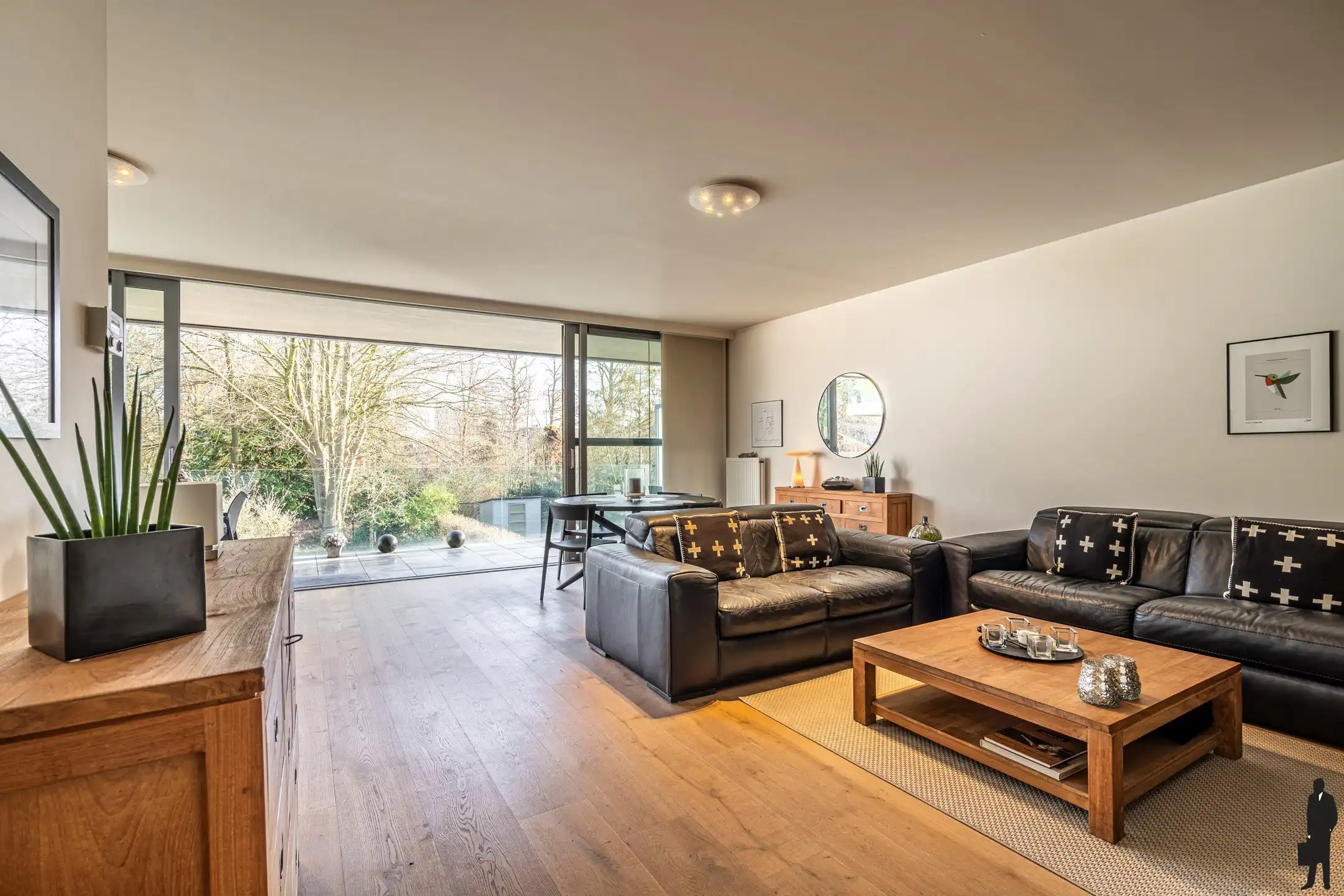 Luxe appartement met terras en zicht op parktuin foto 2