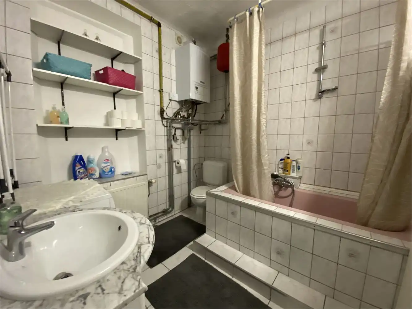 Ruim, instapklaar appartement met 4 slpks! foto 10