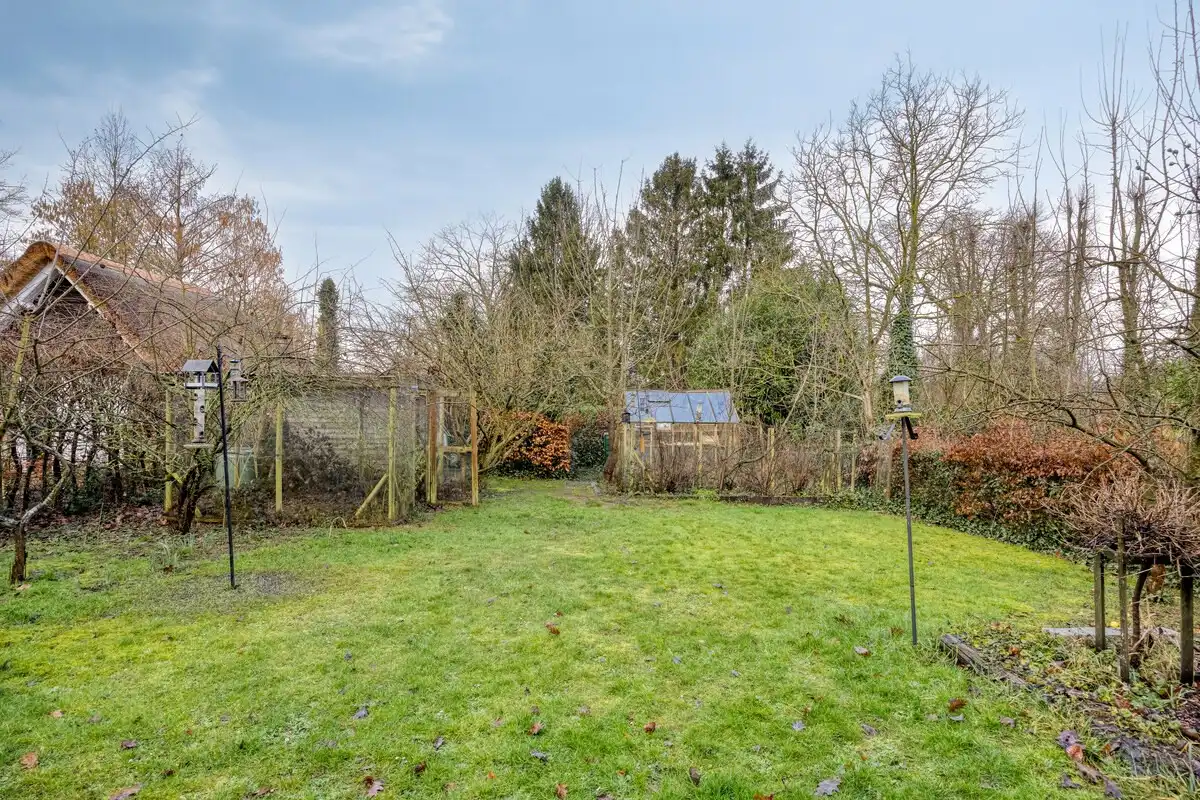 Ruime gerenoveerde villa met 5 slaapkamers en 2 badkamers, tuin en garage in Kessel-Lo, EPC-waarde 285 kWh/m²  foto 32