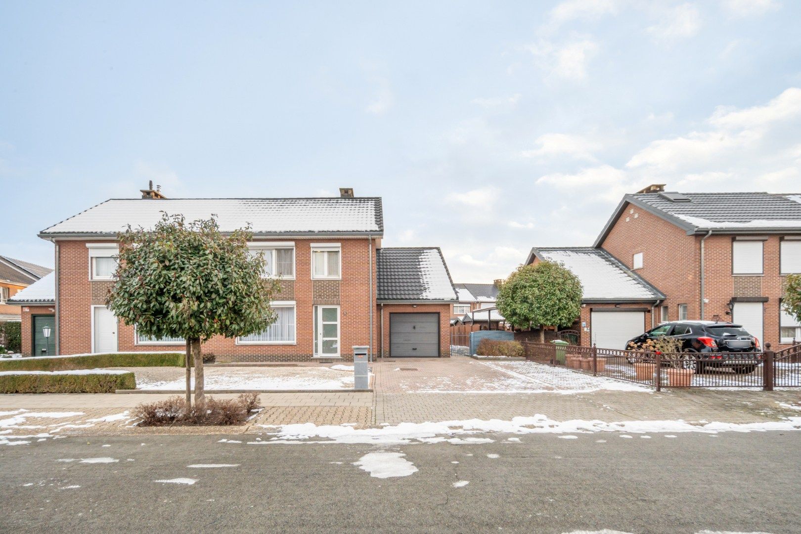 Knusse gezinswoning op een rustige locatie op een perceel van 3a20ca nabij het centrum van Neeroeteren!  foto 2