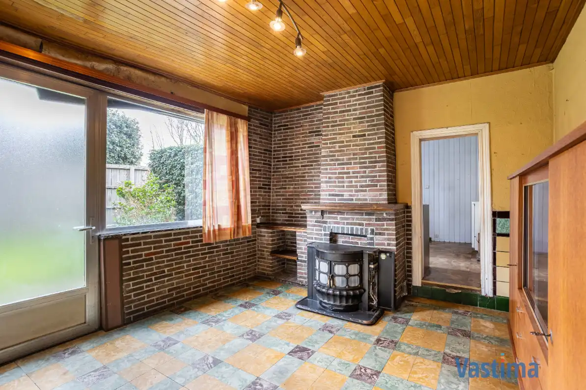 Halfopen woning met uitbreidingsmogelijkheden in hartje Gijzegem foto 6