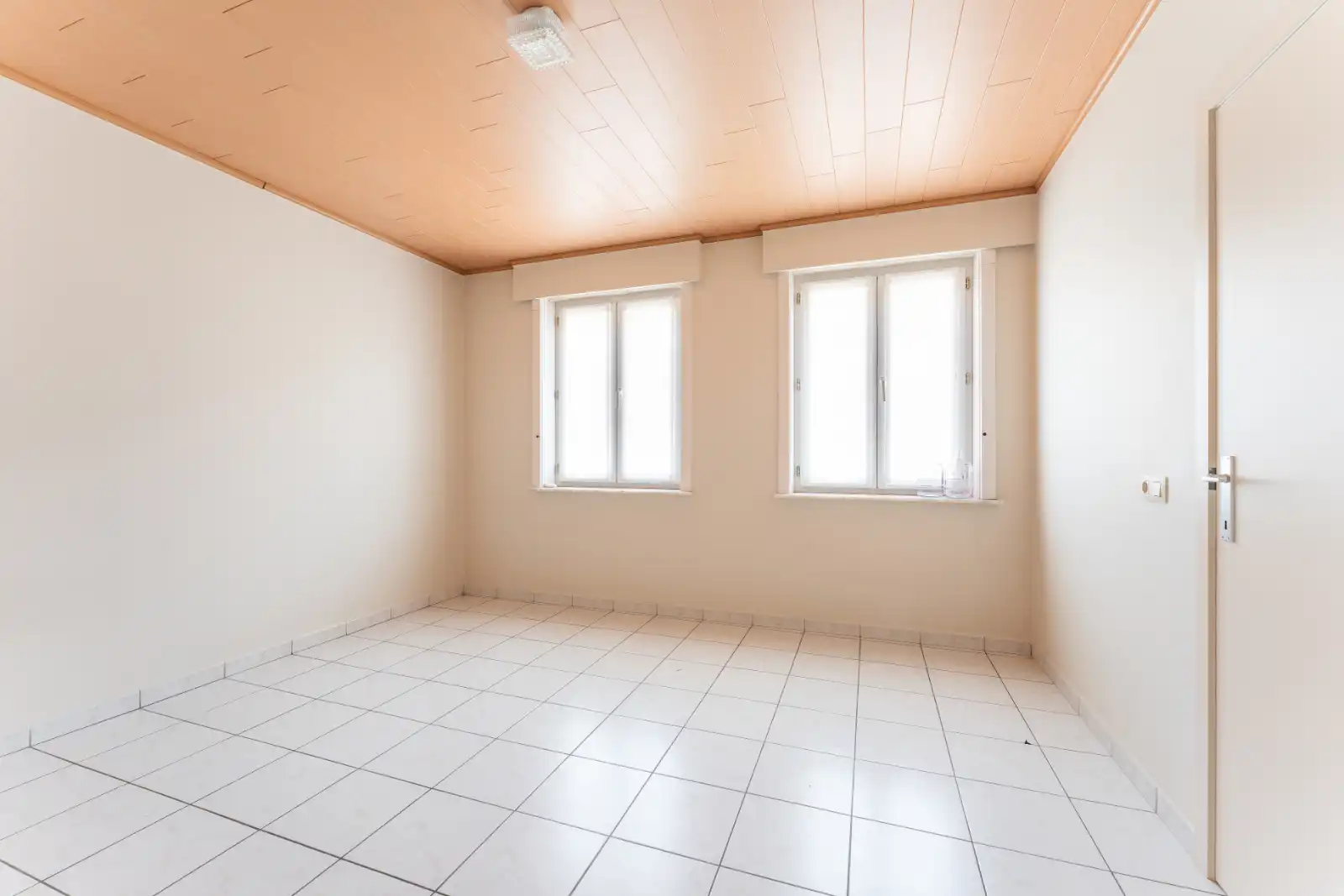 Ruime gezinswoning in het hart van Ardooie! foto 14