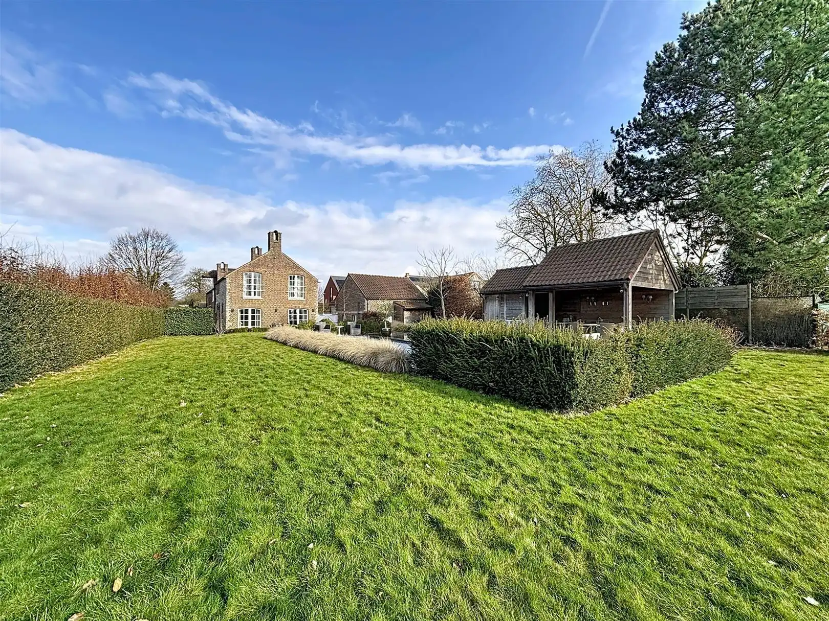 Karaktervolle woning met 4 slpks, 2 bdks, zwembad, 39a 17ca foto 37