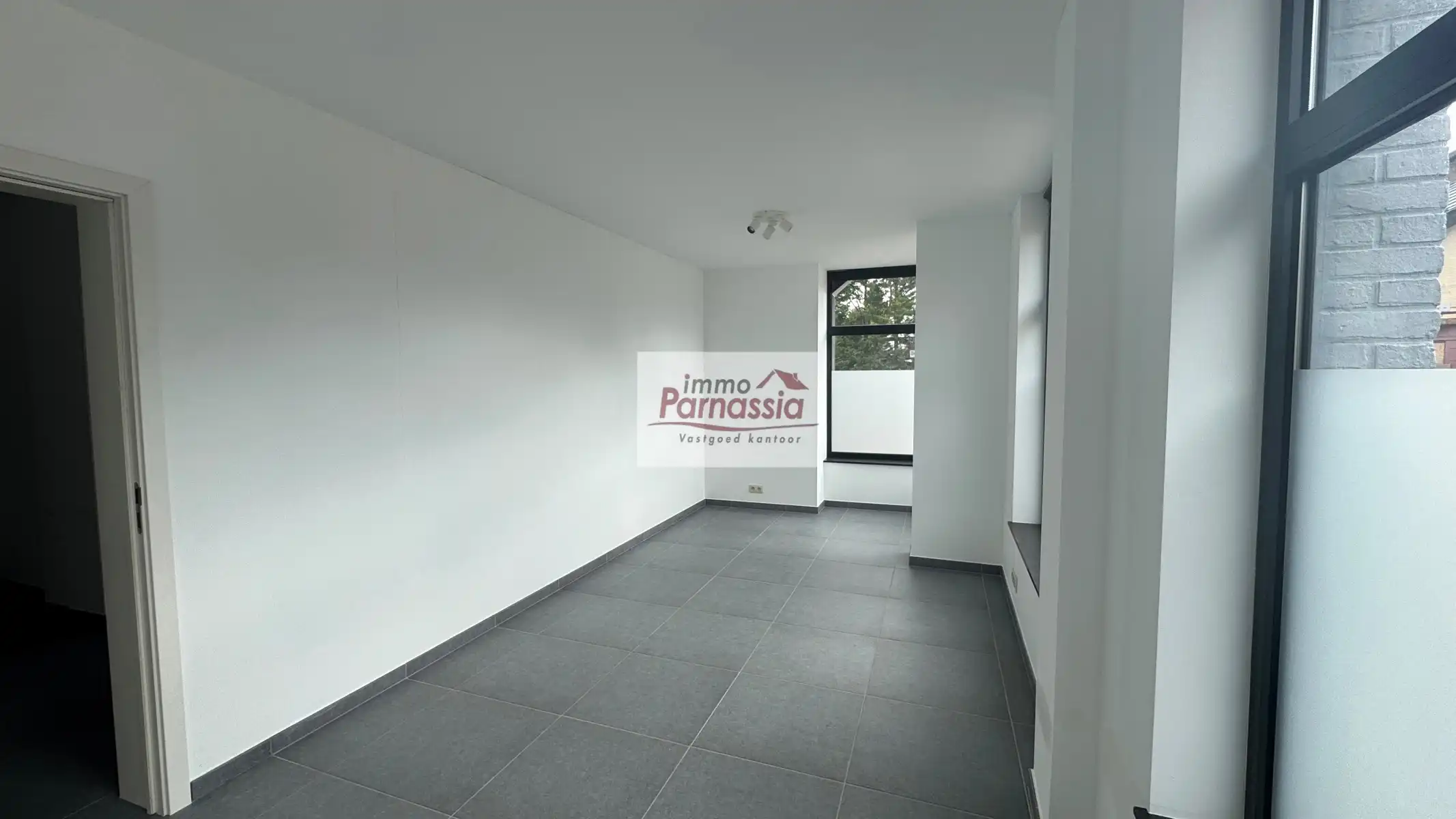Commercieel te huur foto 5