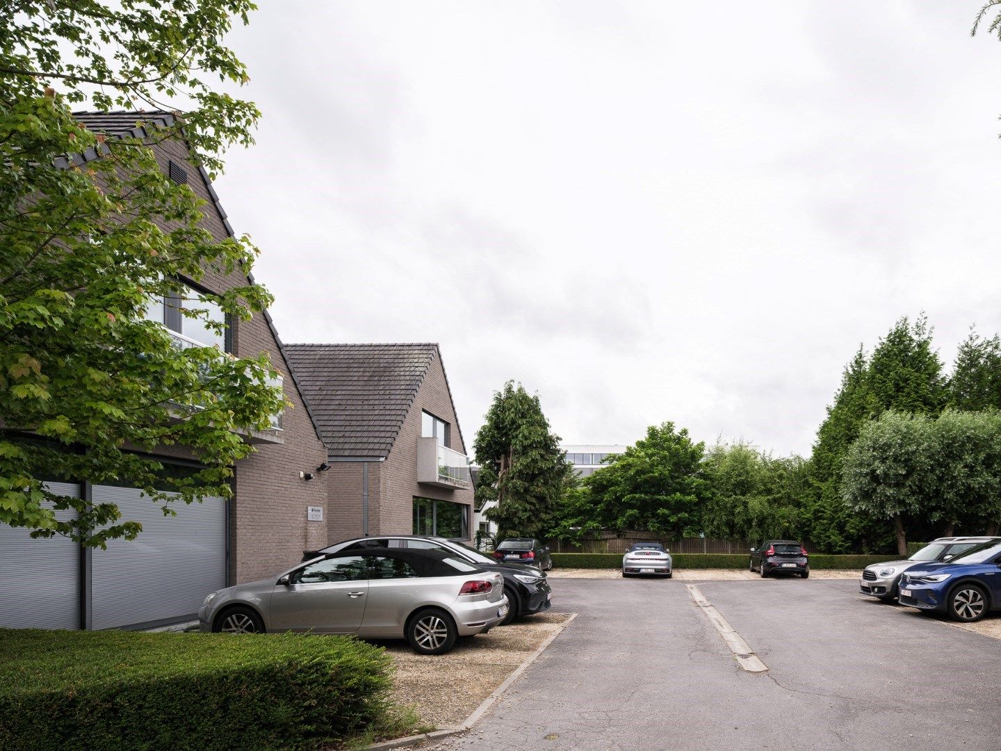 Uniek medisch vastgoed in hartje Sint-Martens-Latem – Instapklaar & professioneel uitgerust foto 29