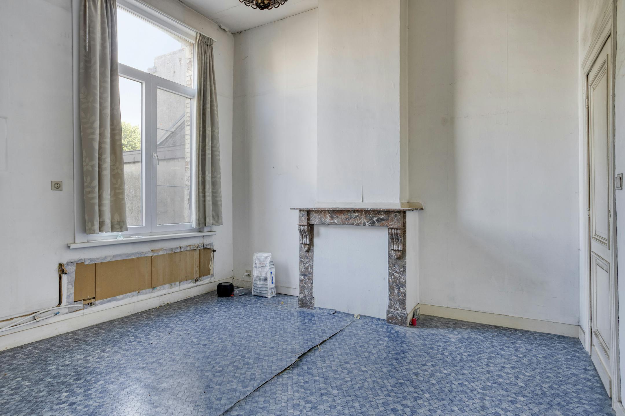Charmant huis te koop in Merksem aan de Eethuisstraat foto 16
