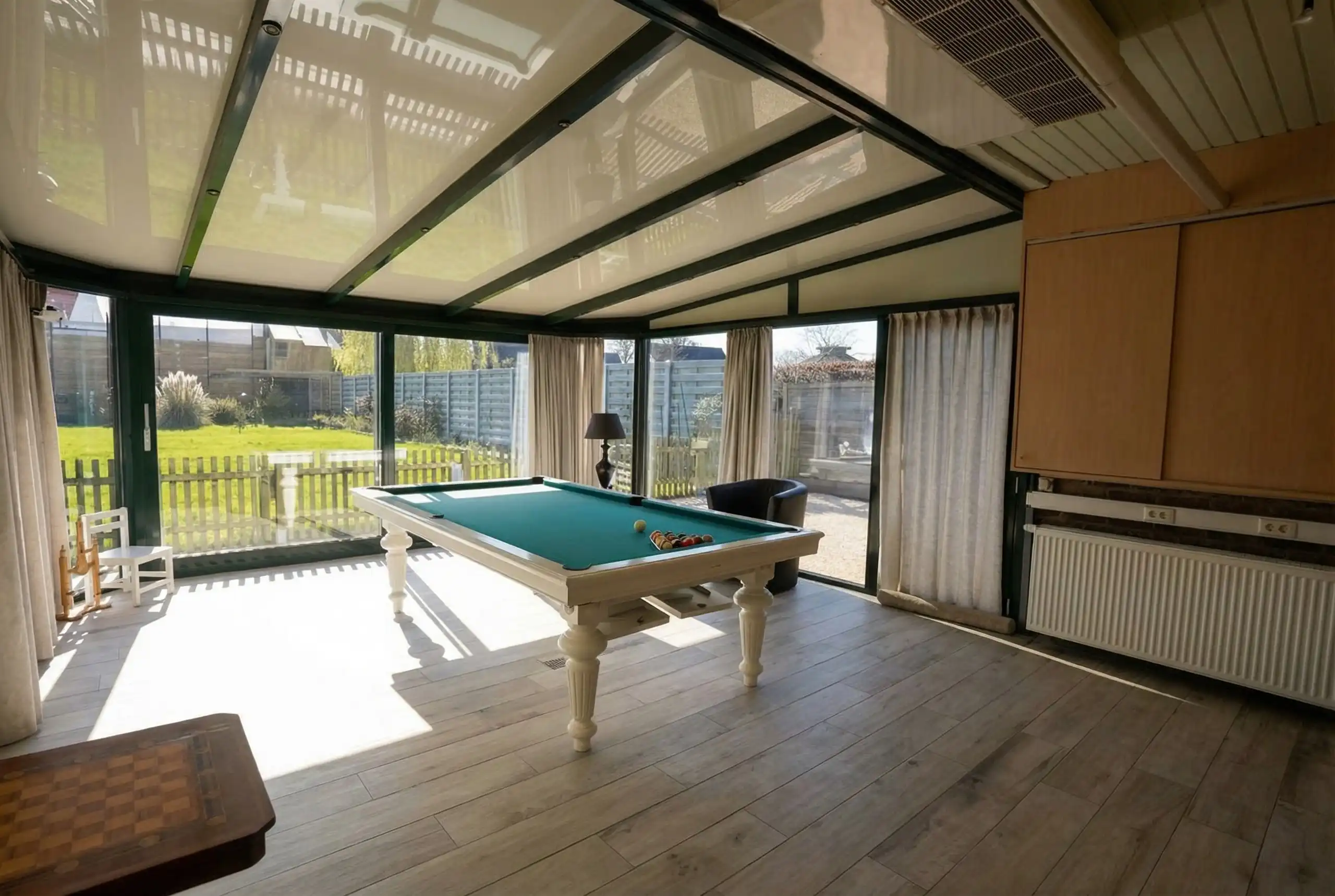 Ruime villa op 1.617 m² met kantoor/praktijk aan huis foto 9