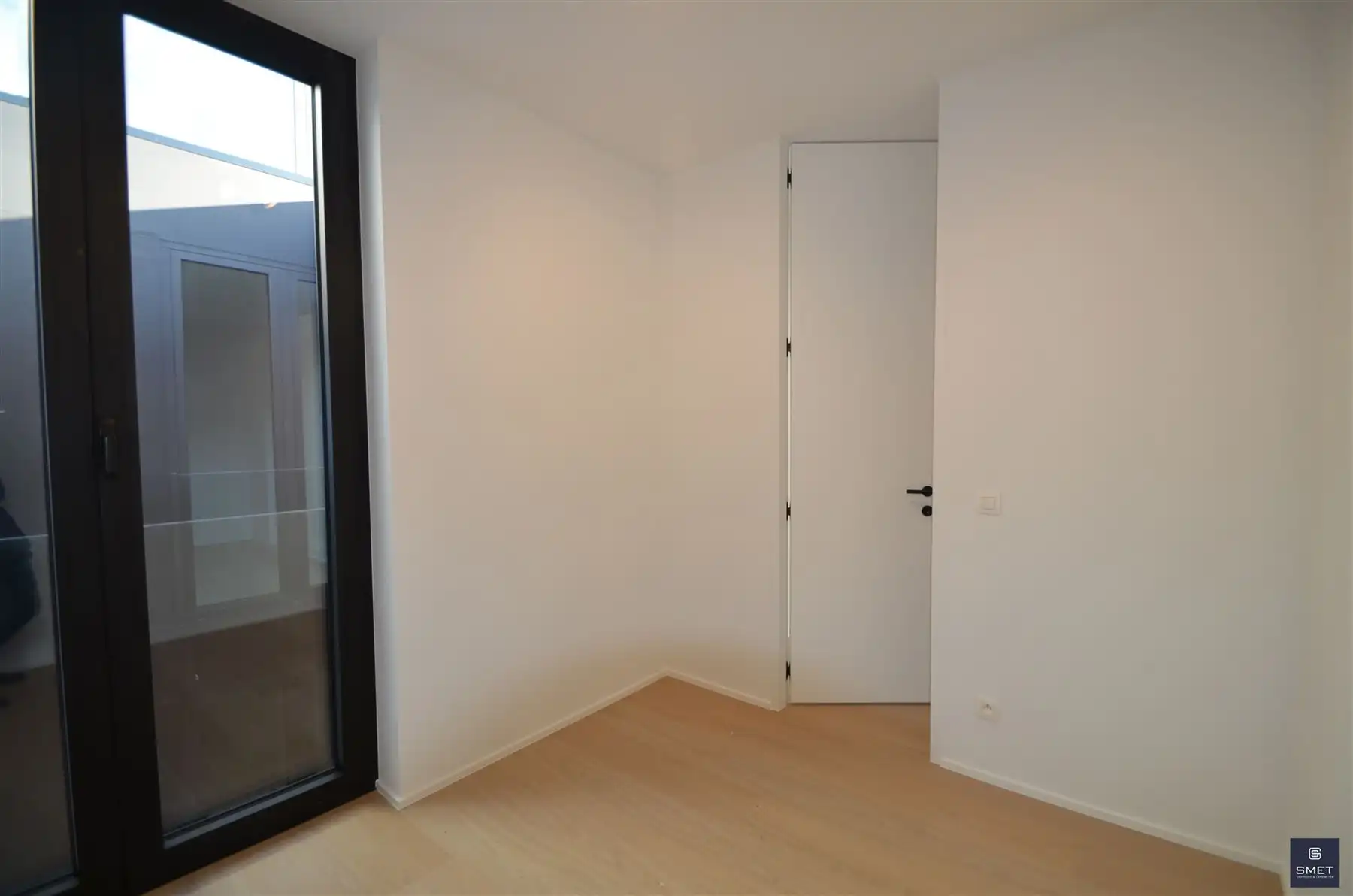 RUIM NIEUWBOUW 1V LOFTAPPT. TE HUUR foto 22