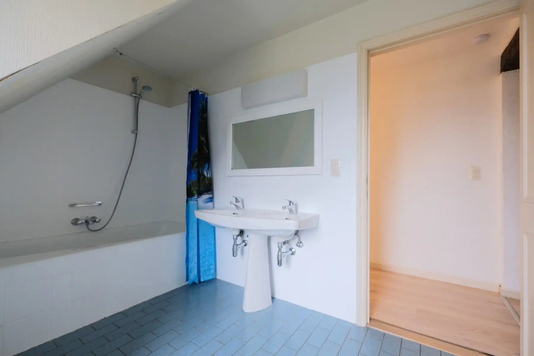 Karaktervol landhuis nabij centrum Lokeren  foto 10