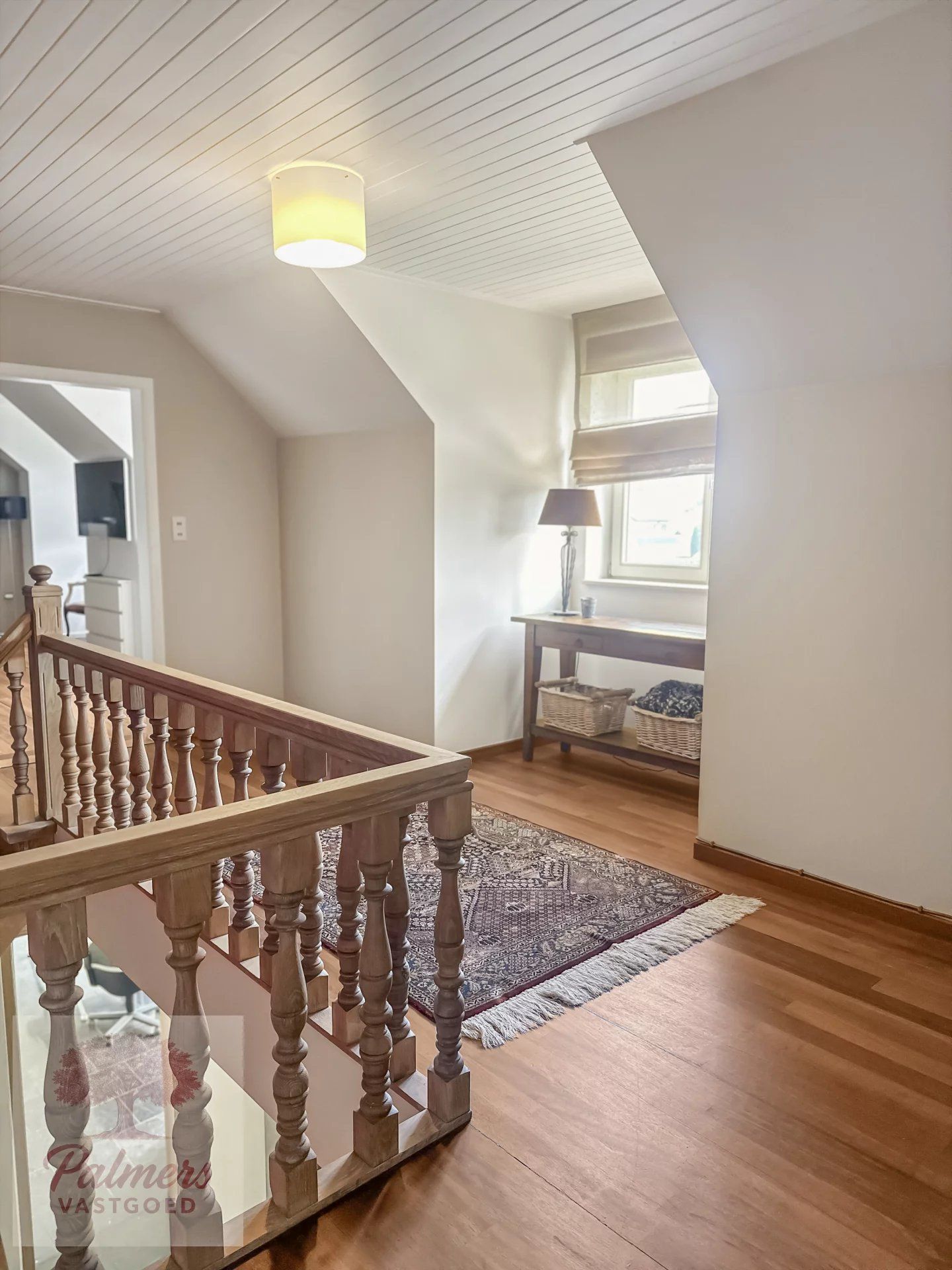Veelzijdige villa eventueel voor vrij beroep. foto 20