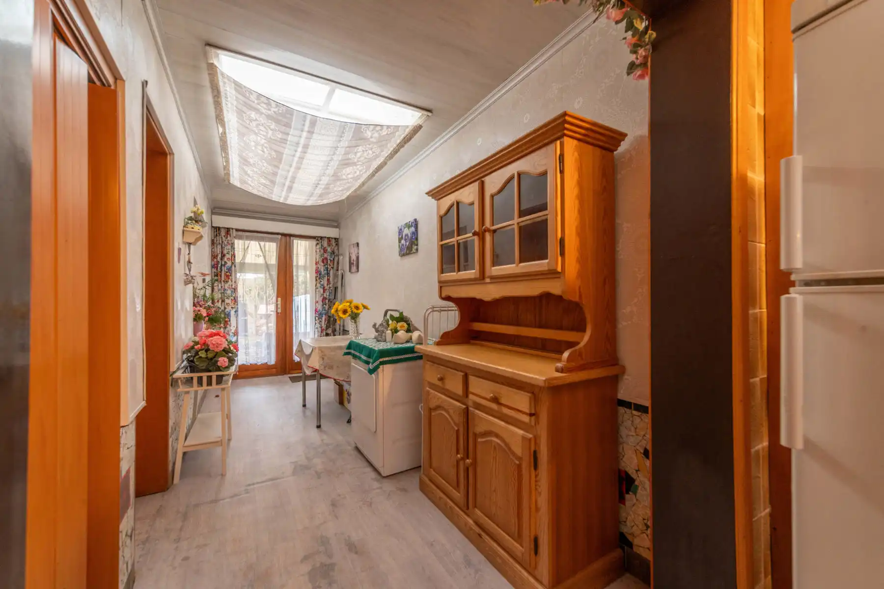 Ruime te renoveren woning met leuke tuin.&nbsp; foto 5