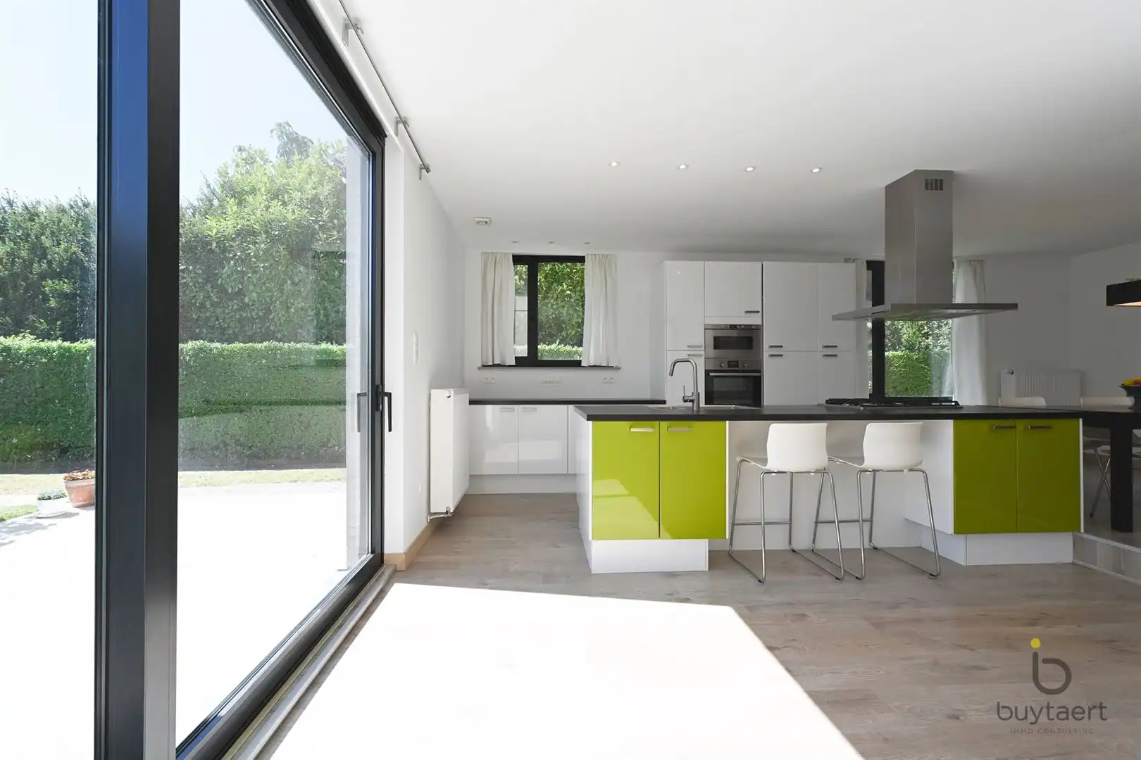 Gelijkvloerse woning met tuin te Schilde. foto 13