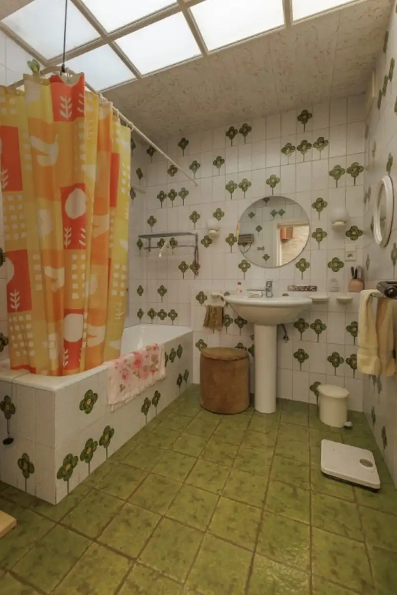 Ruime woning met 3 slaapkamers foto 10