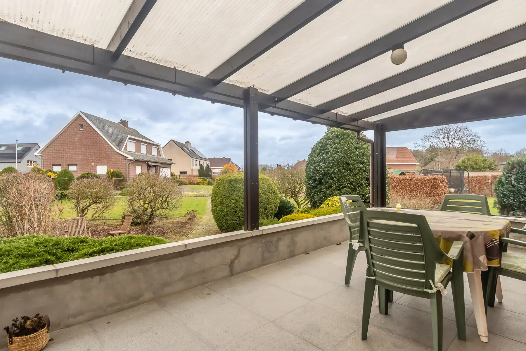 Ruime bel-etage woning met 3 slaapkamers en garage op 1161m² foto 26