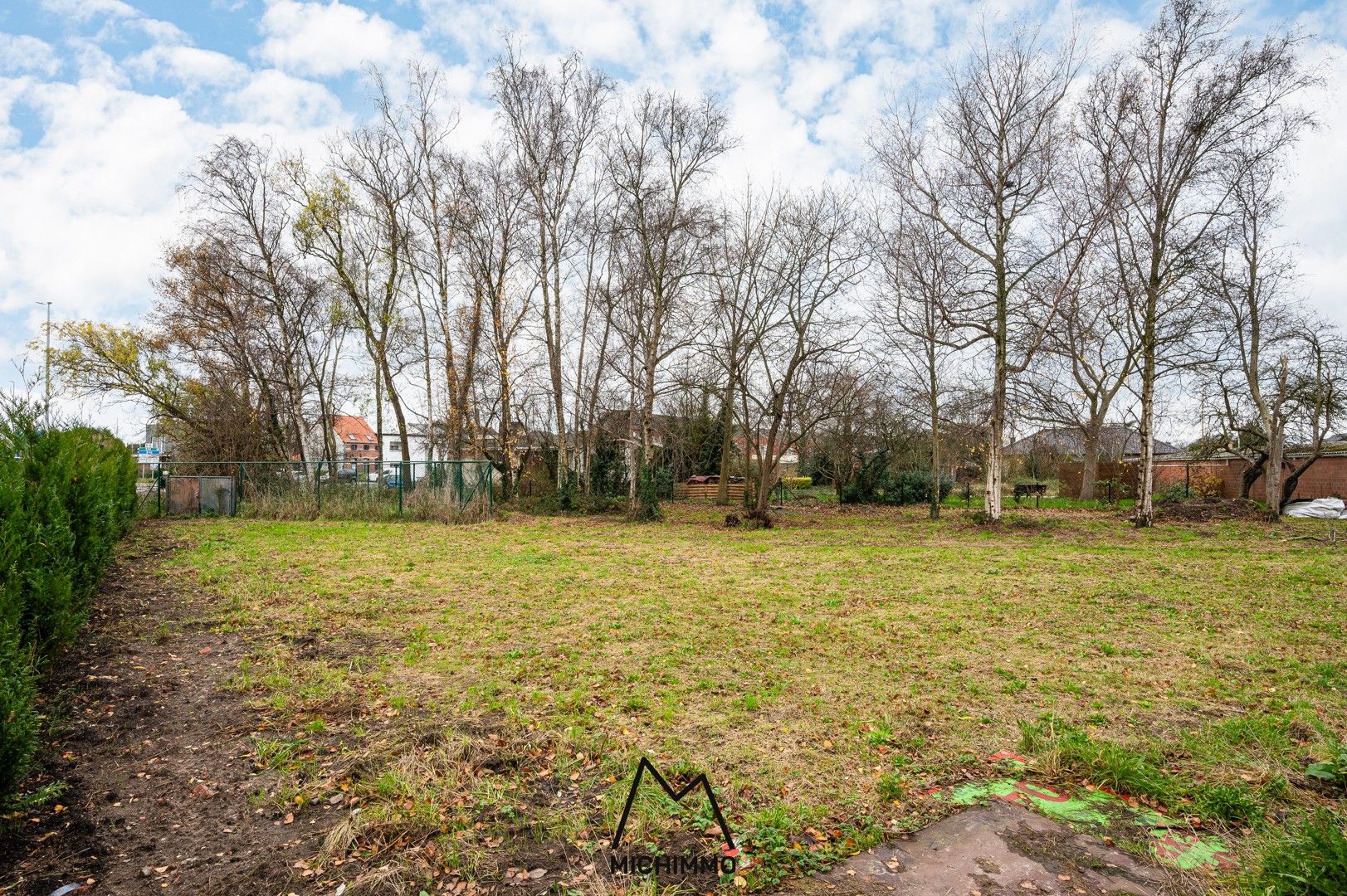 Grond van 970 m² voor open bebouwing in Zelzate foto {{pictureIndex}}